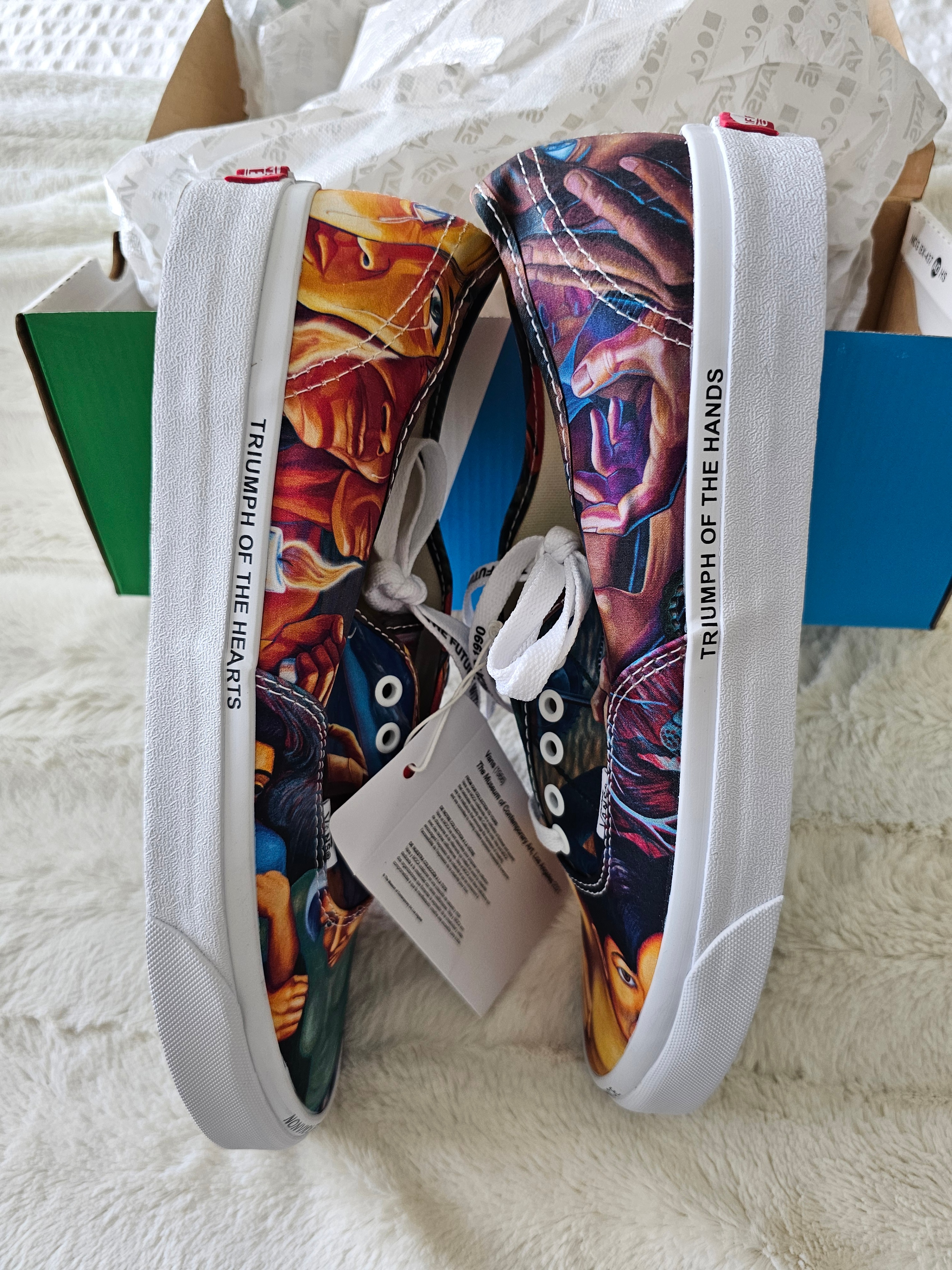 VANS Judith F. Baca-"Triumph Of The Hearts" Authentic x MOCA - photo 5