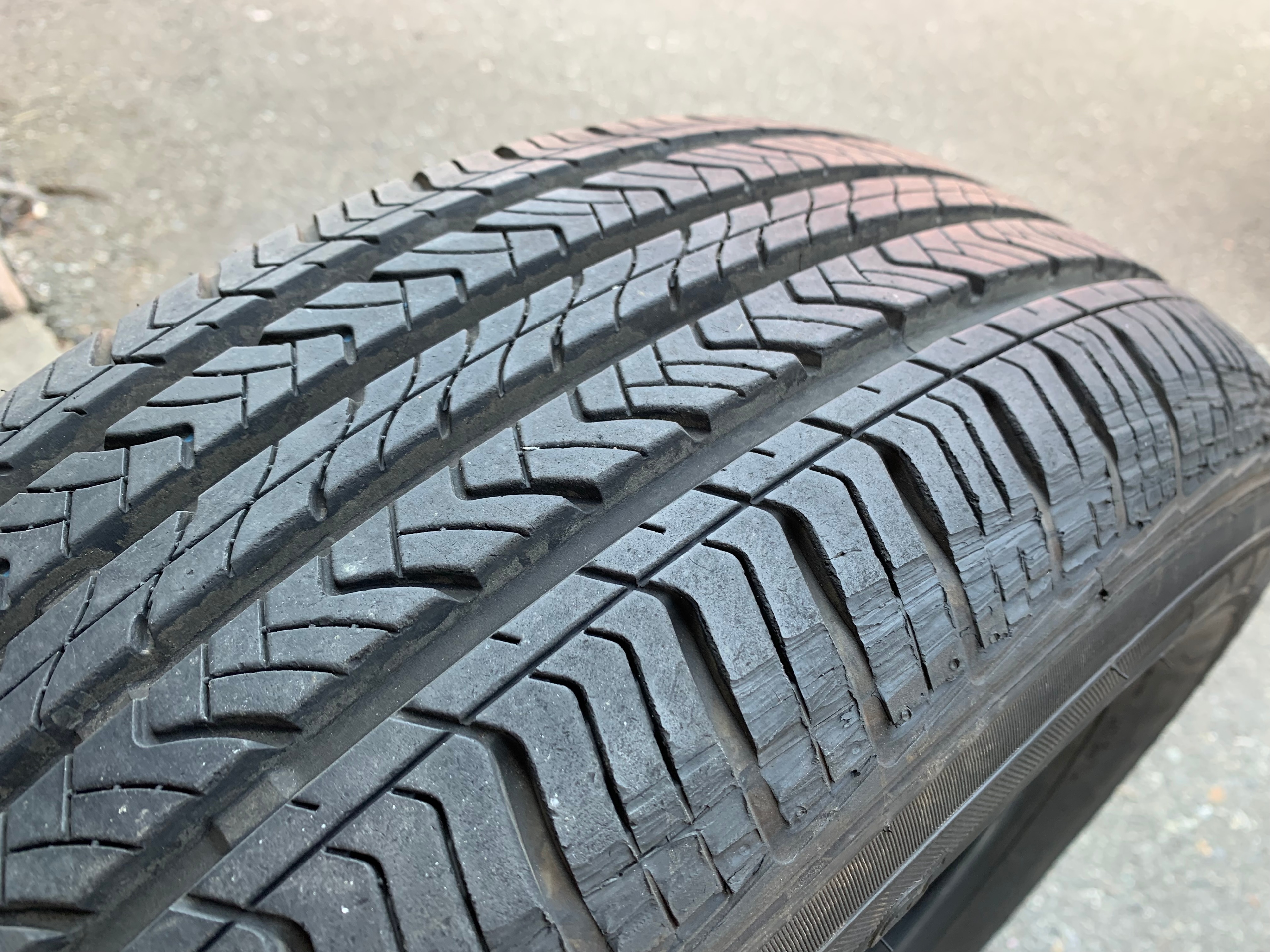 1 X single 205/65/16 95H M+S Maxxis bravo HP with 95% tread - photo 5