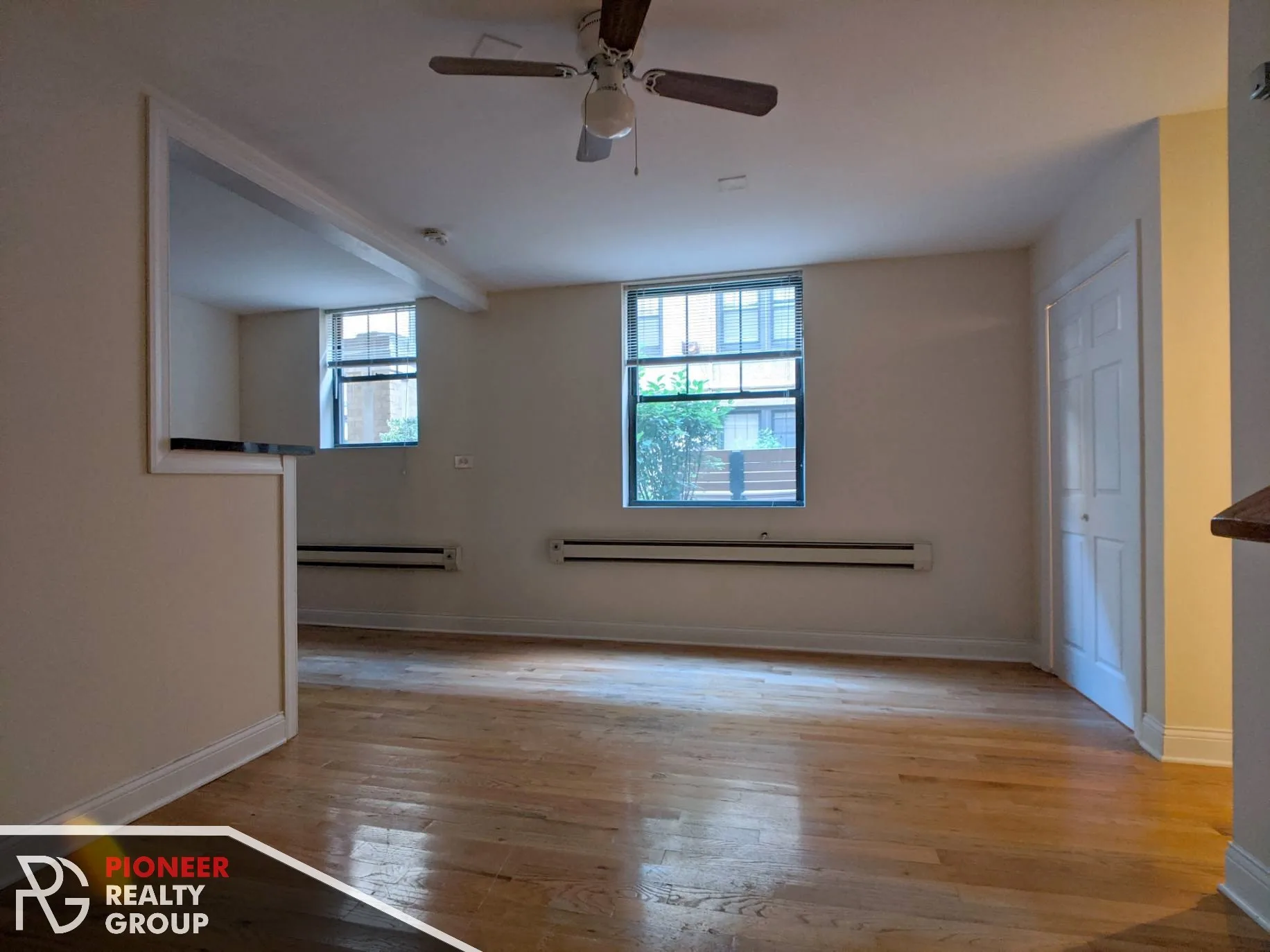 Lakeview Studio Available NOW! image indicator(5)