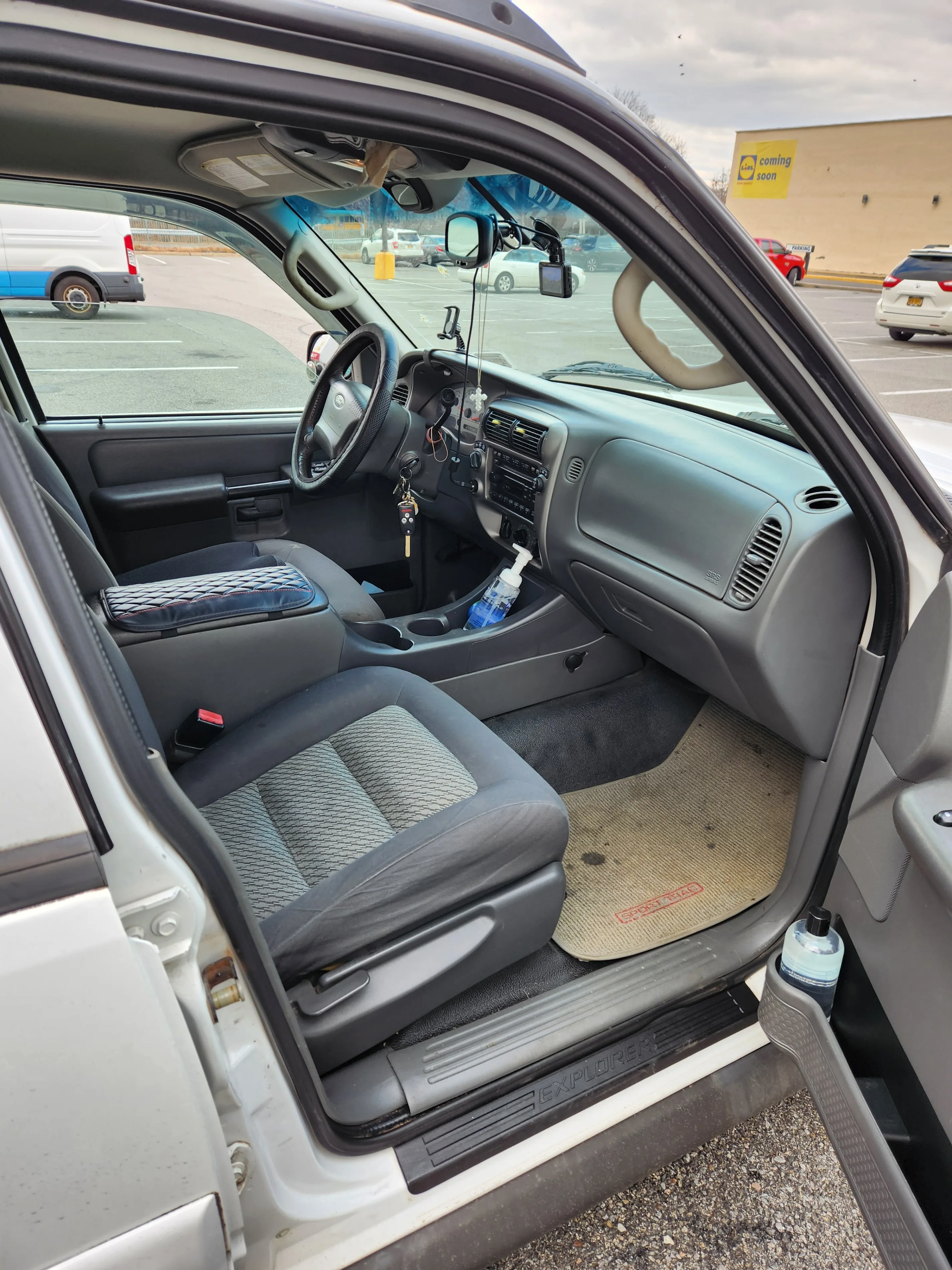 2005 Ford Explorer Sport Trac 4x4 image indicator(7)