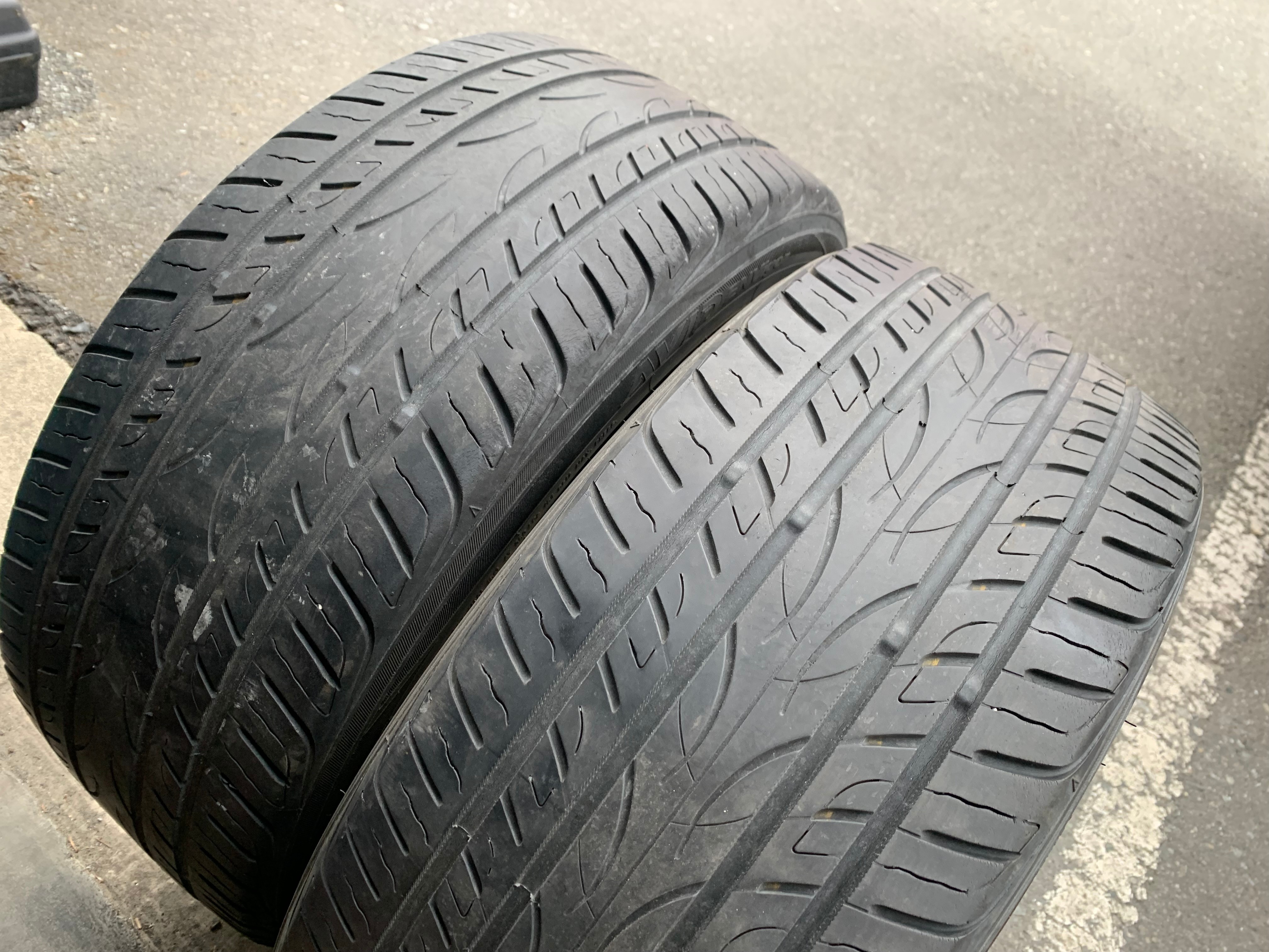 Pair of 215/45/17 87W M+S Yokohama Avid Envigor with 50% tread - photo 3