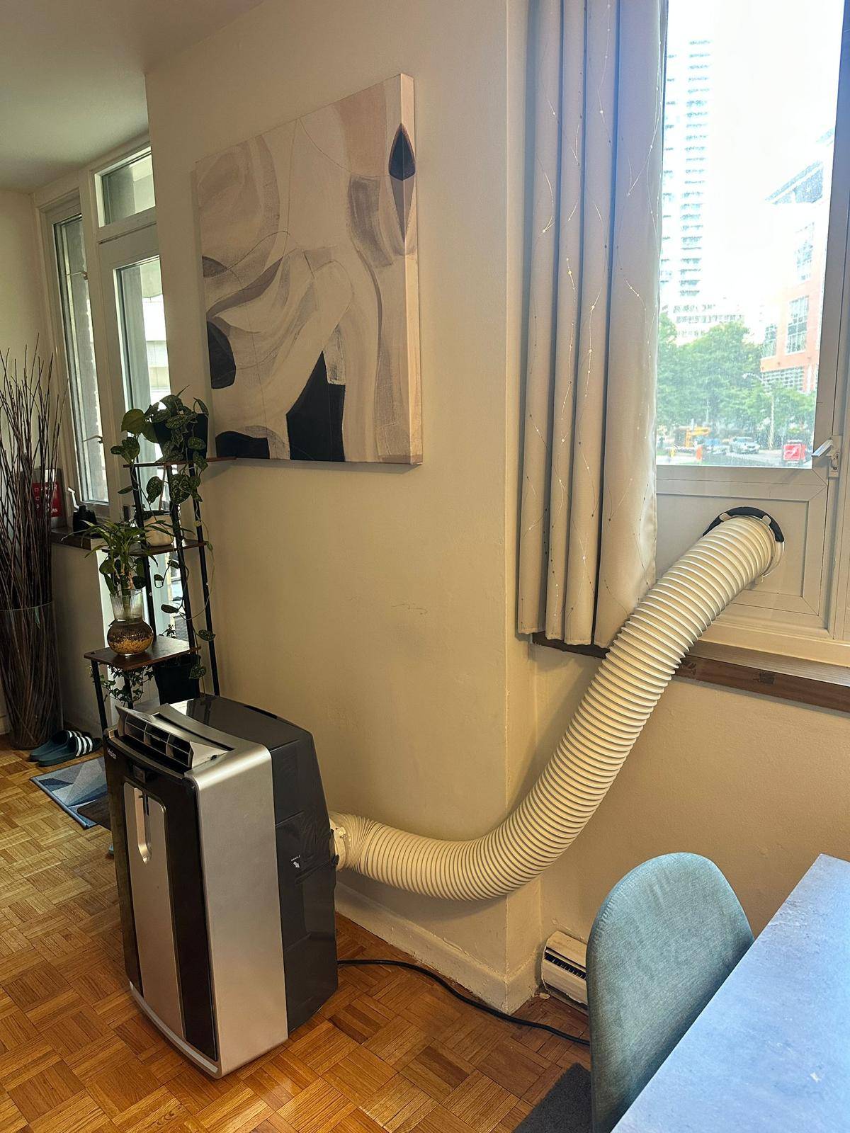 14,000 BTU Portable Heat/Cool Dual Hose AC, Electronic + Remote - photo 3