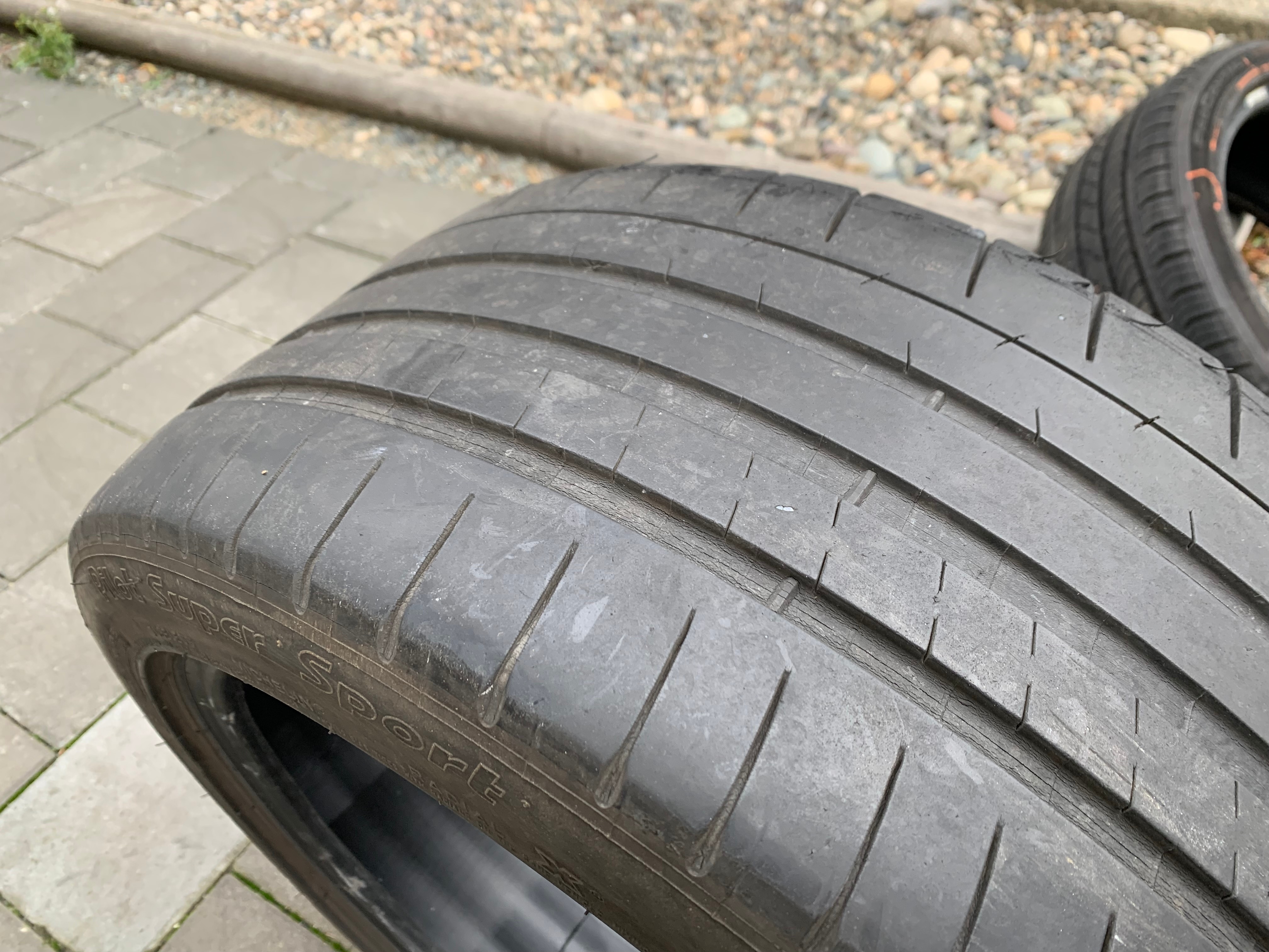 1 X single 245/40/18 97Y Michelin Pilot Super Sport w 55% tread - photo 3