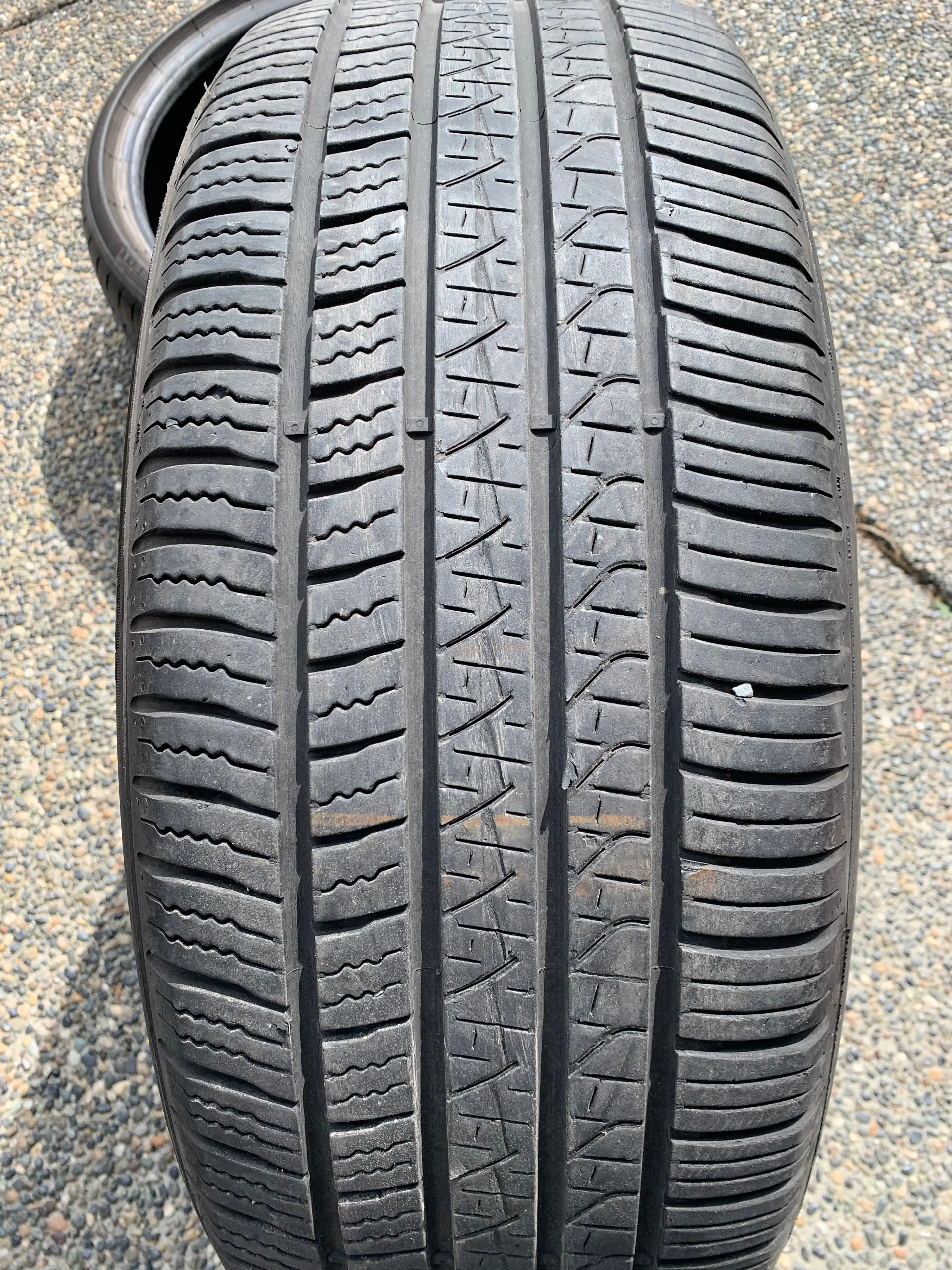 1 x single 235/55/19 105W Pirelli scorpion zero JLR w 75% tread thumbnail