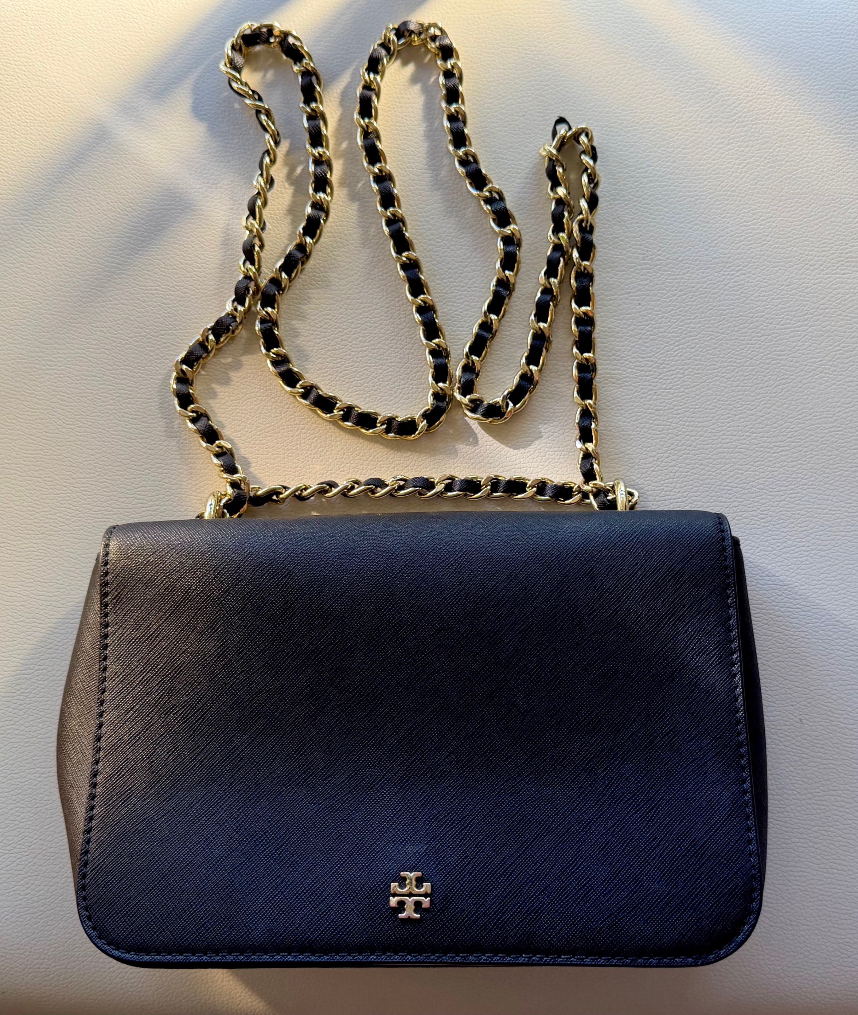 Authentic Tory Burch Leather Crossbody Bag – Mint Condition