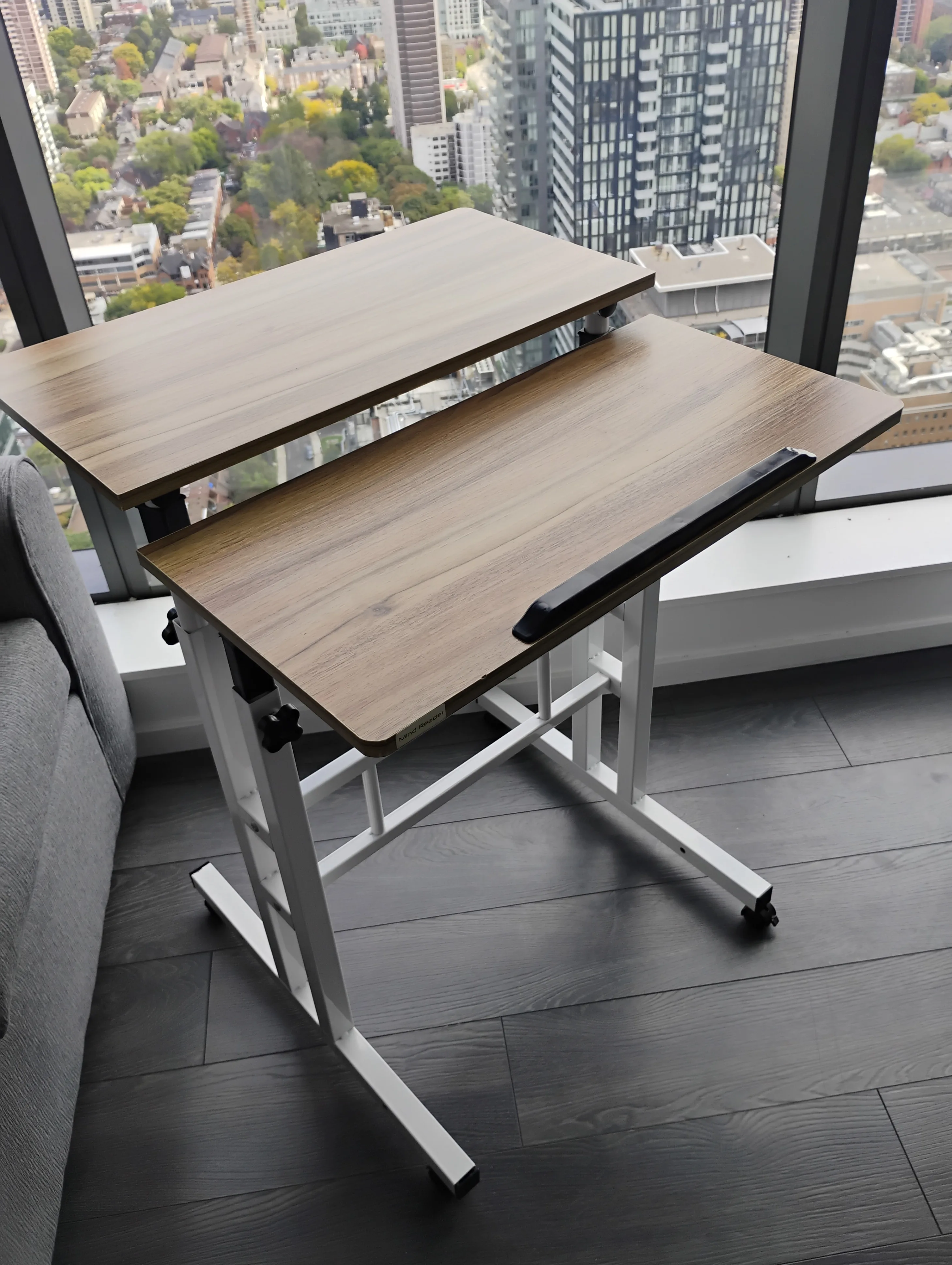 Adjustable (standing/sitting) desk