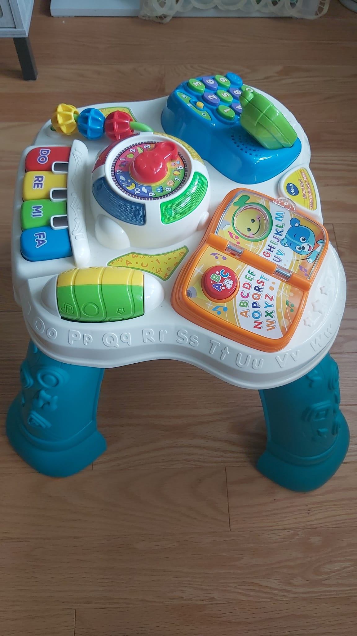 VTech Sit-to-Stand Learn & Discover Table – Mint Condition - photo 4