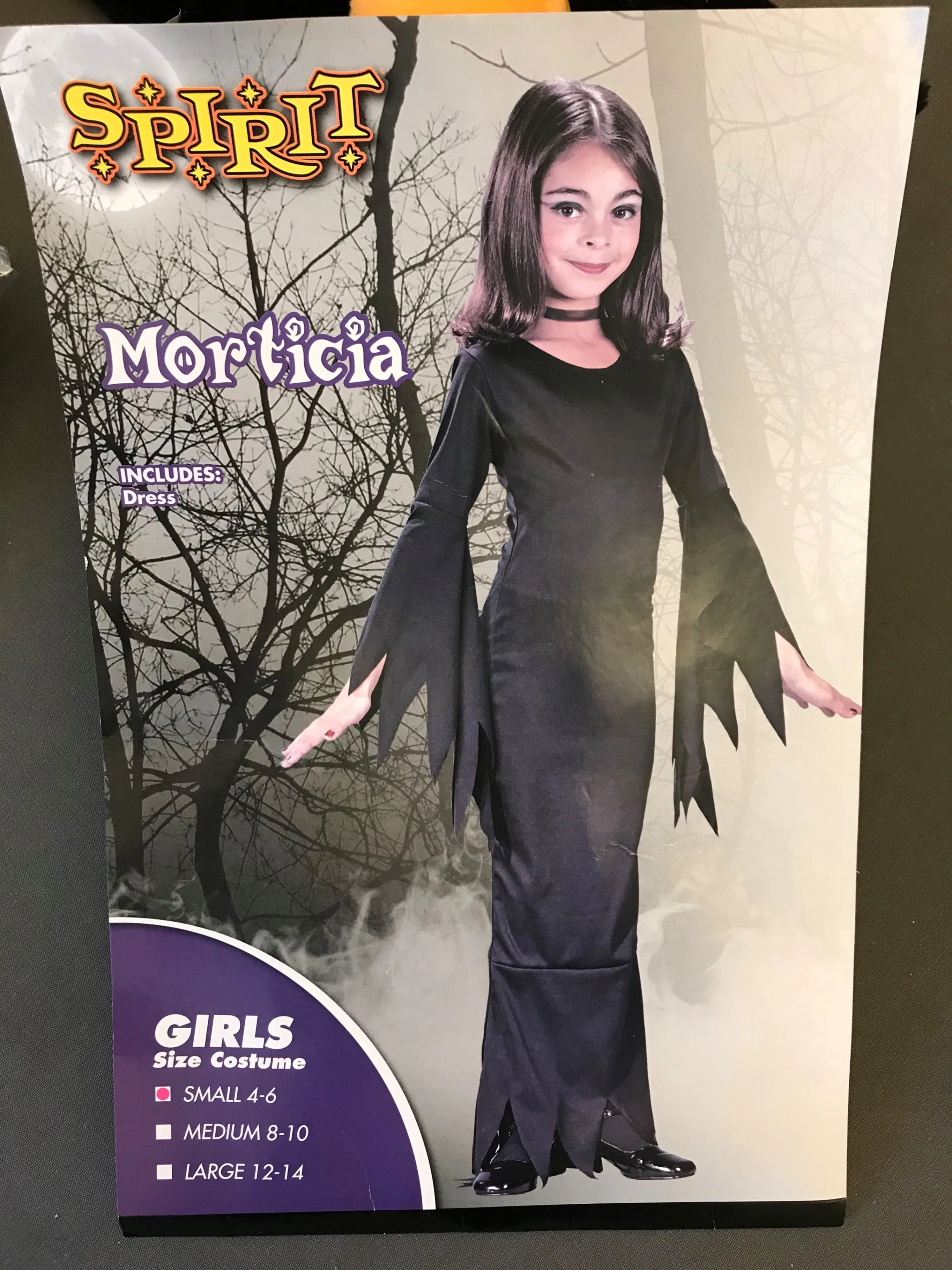 "Morticia" Kid's Halloween Costume image indicator(2)
