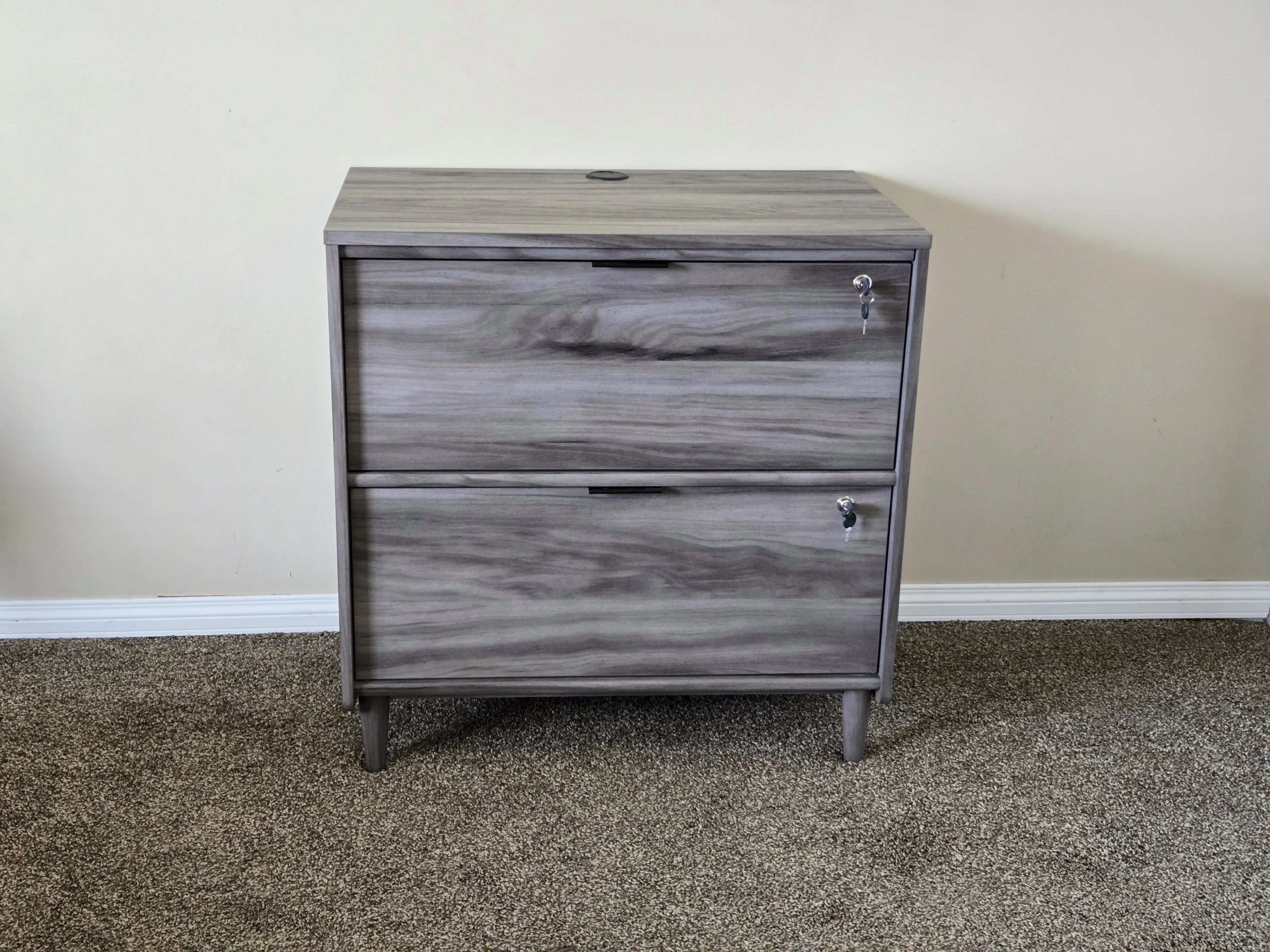 2-Drawer Dresser / Filing Cabinet (Wooden) (29½"×18½"×30¼")