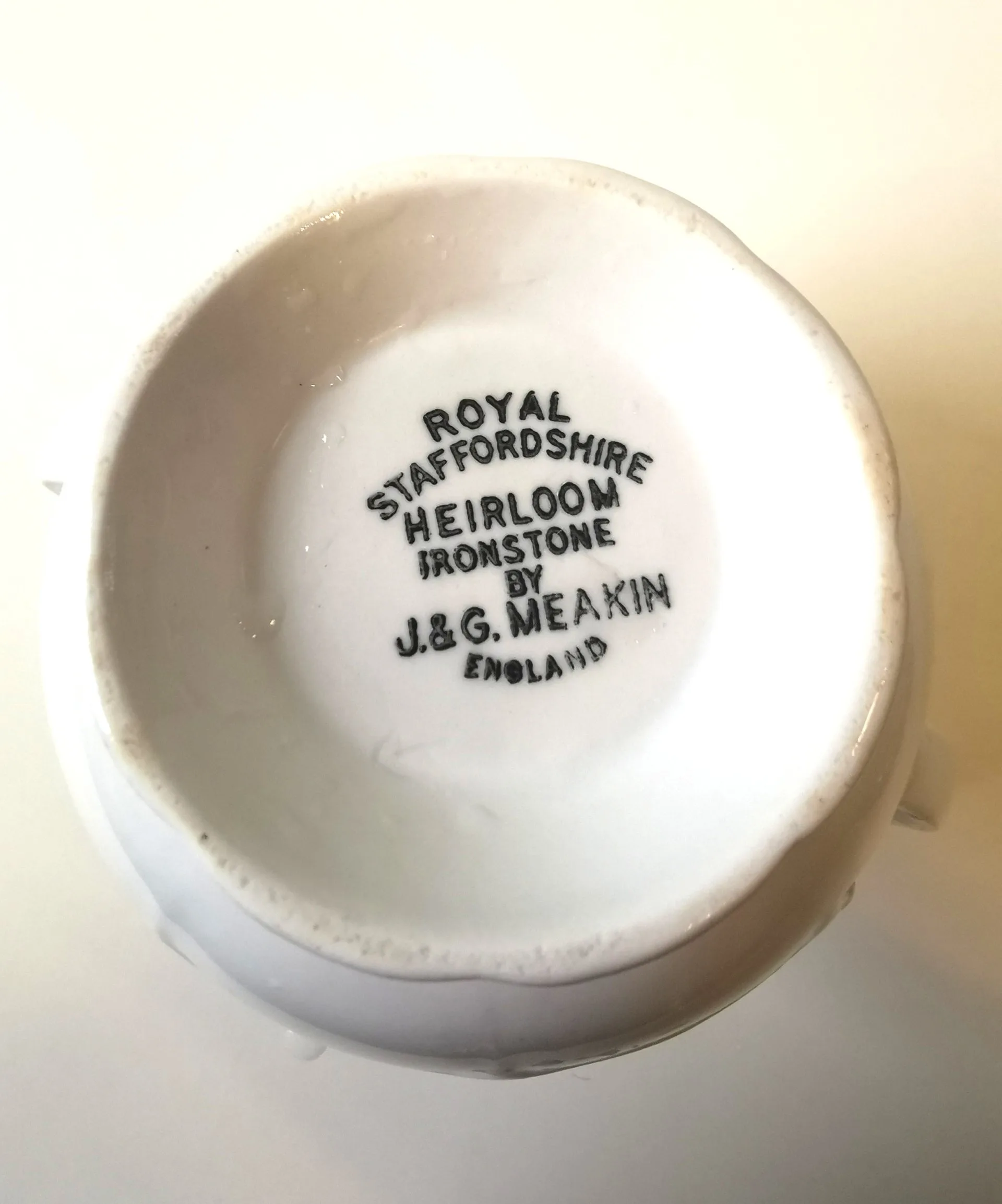 Sugar Bowl / Creamer Vintage Ironstone Royal Staffordshire image indicator(7)