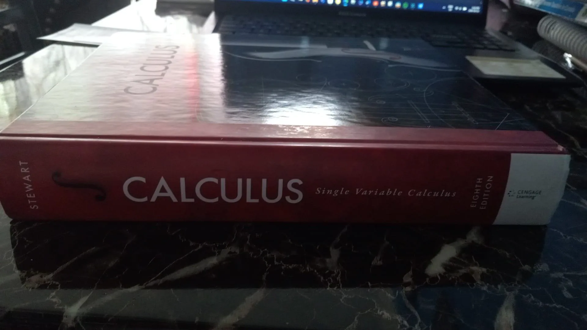 James Stewart Calculus 8th edition (USED) TEXT BOOK image indicator(2)