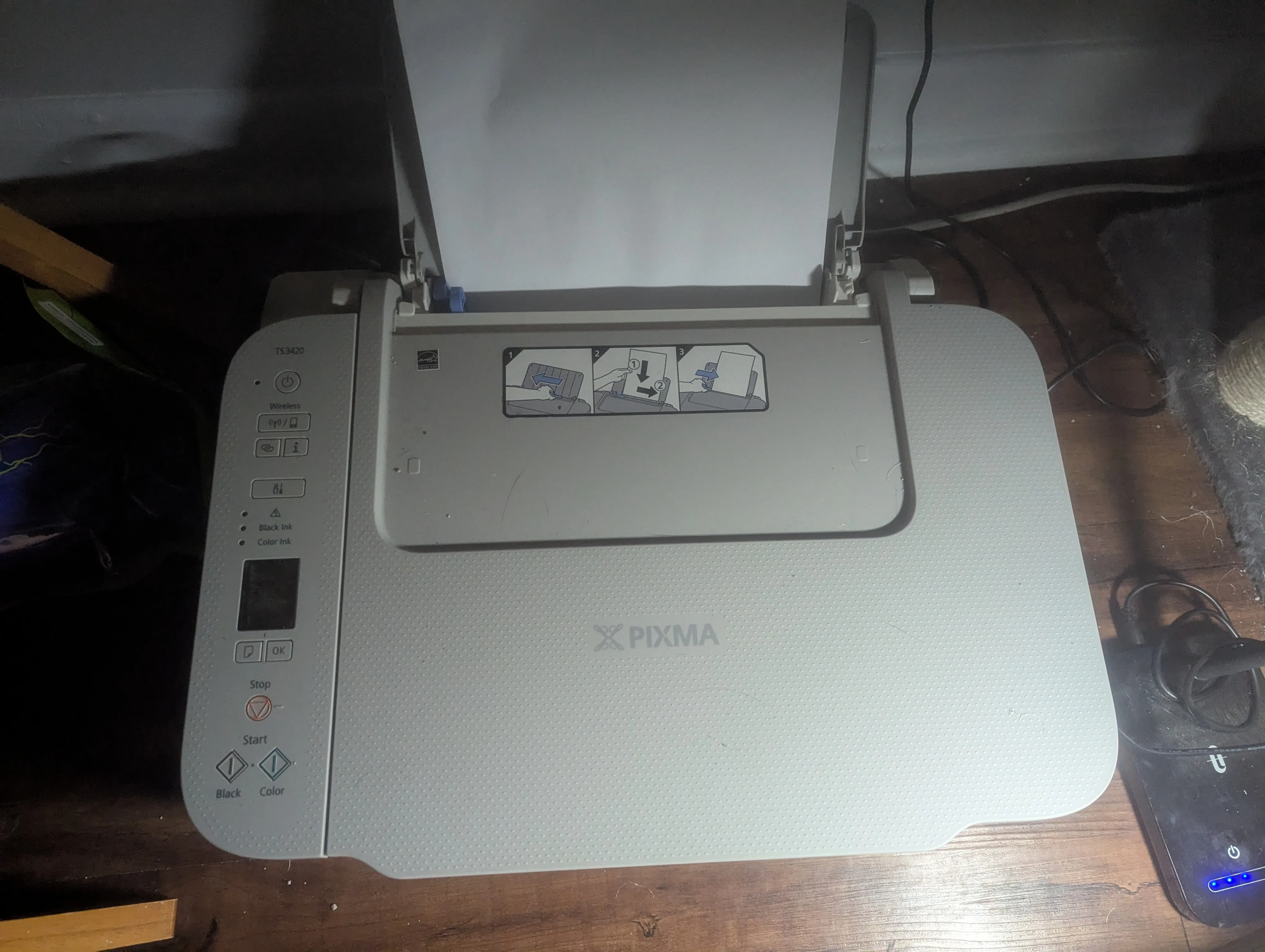 Canon Pixma Colour Printer & Scanner thumbnail