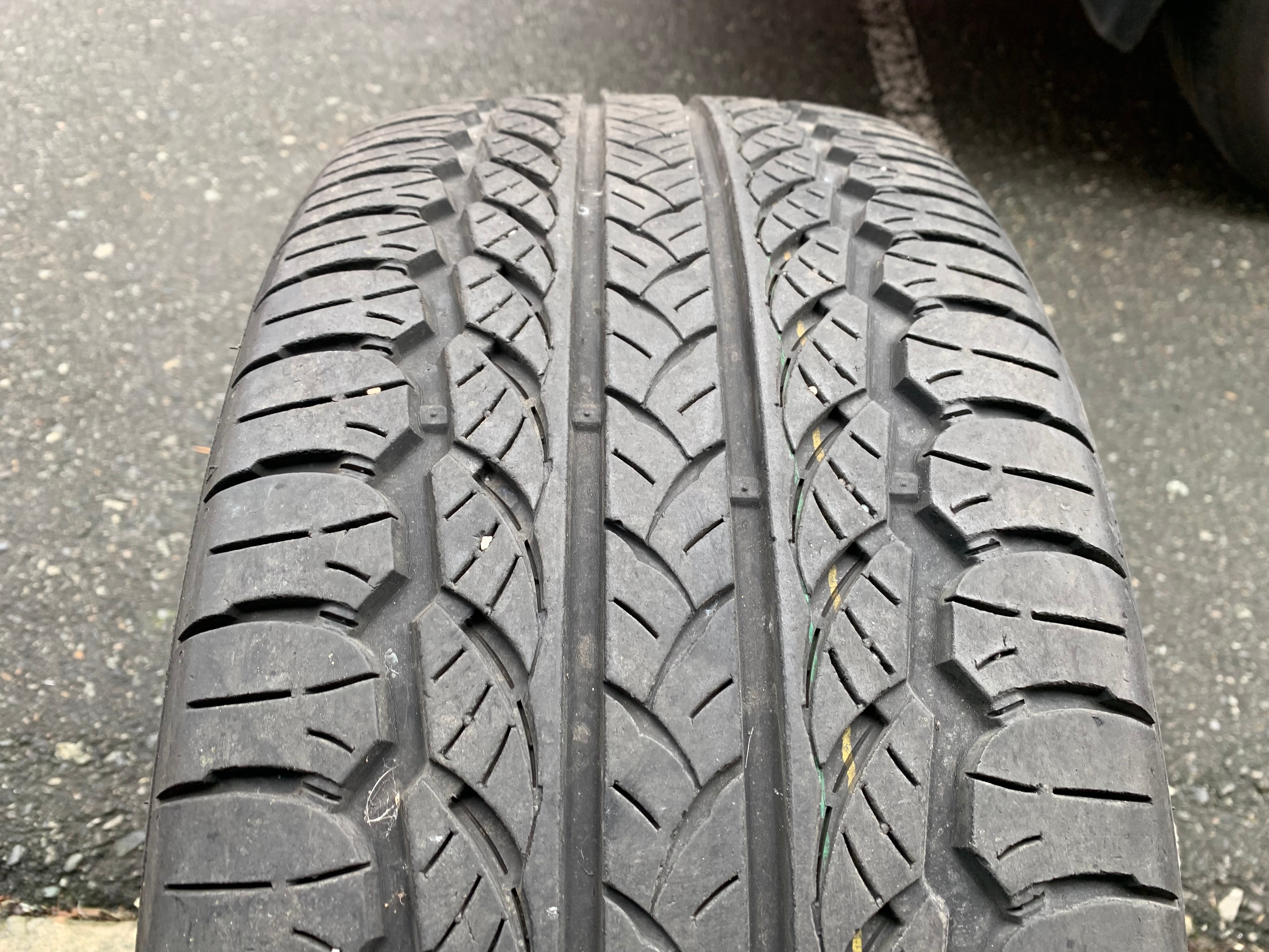 1 x single 235/40/18 95V M+S Kumho ecsta PA31 with 80% tread - photo 3