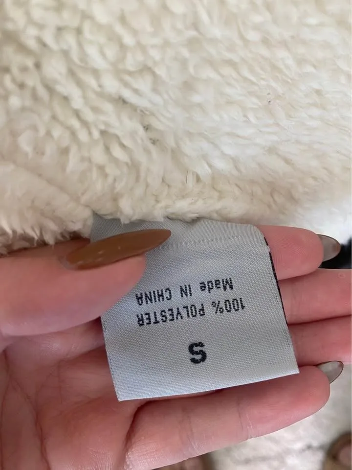 Men's Winter Jacket (Insulated) image indicator(4)