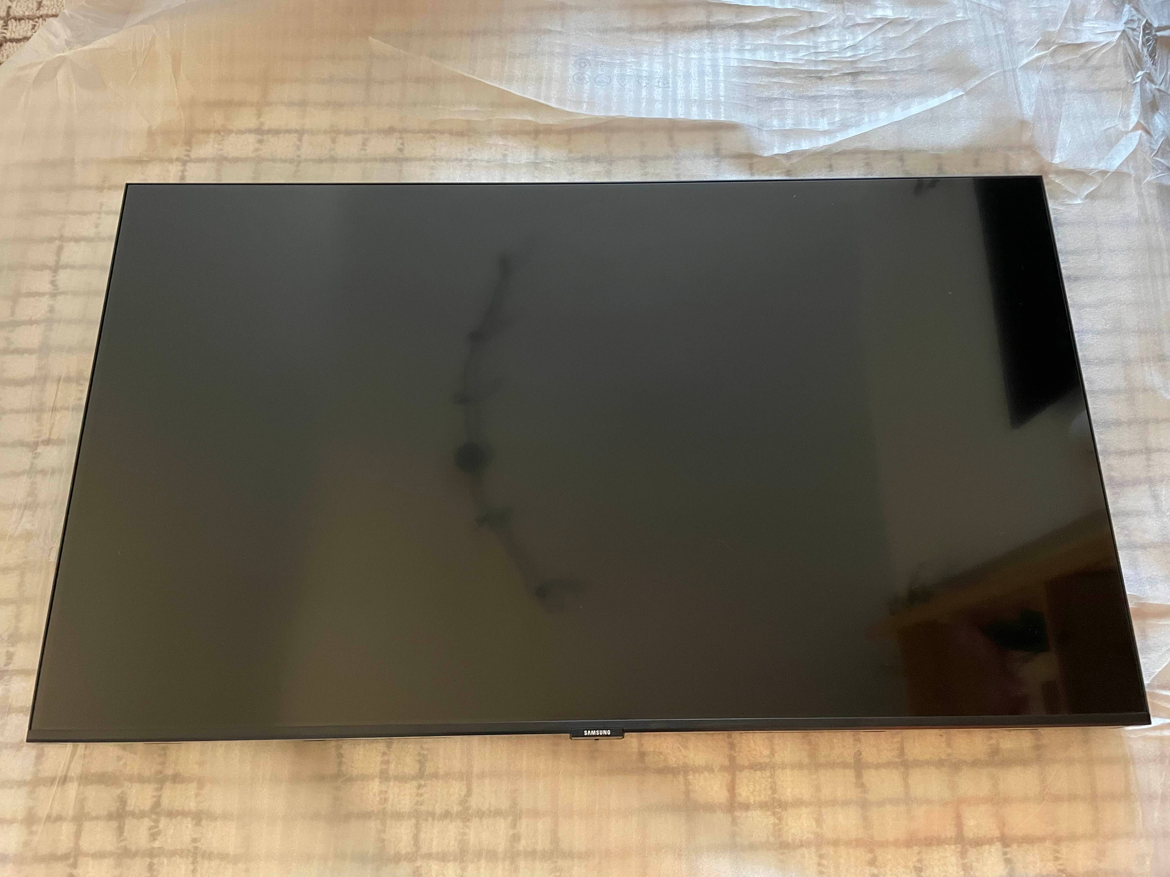 Samsung 43" 4K HDR LED Smart TV - photo 2