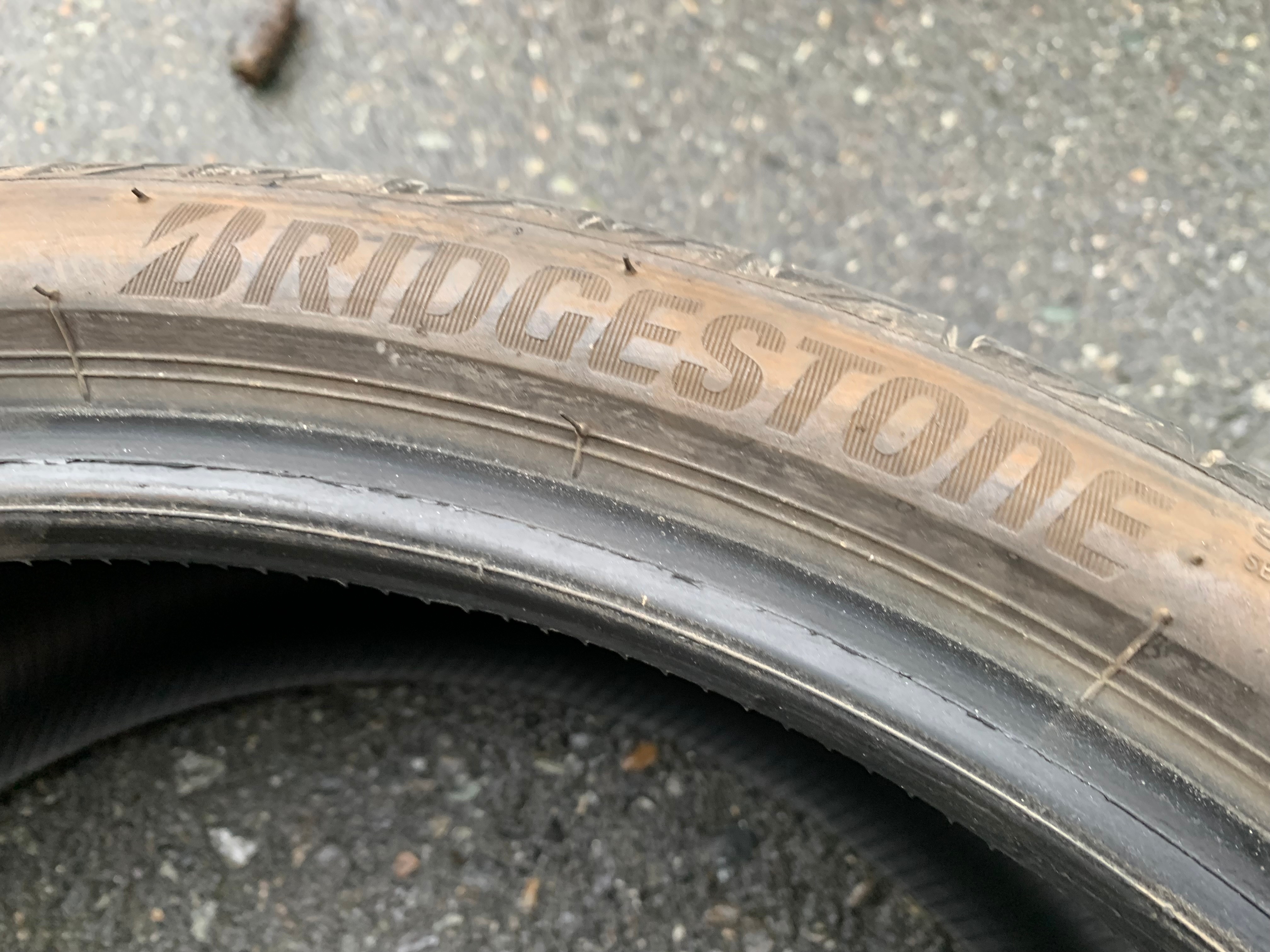 1 x single 255/30/20 Bridgestone Turanza T005 RFT with 60% tread - photo 4