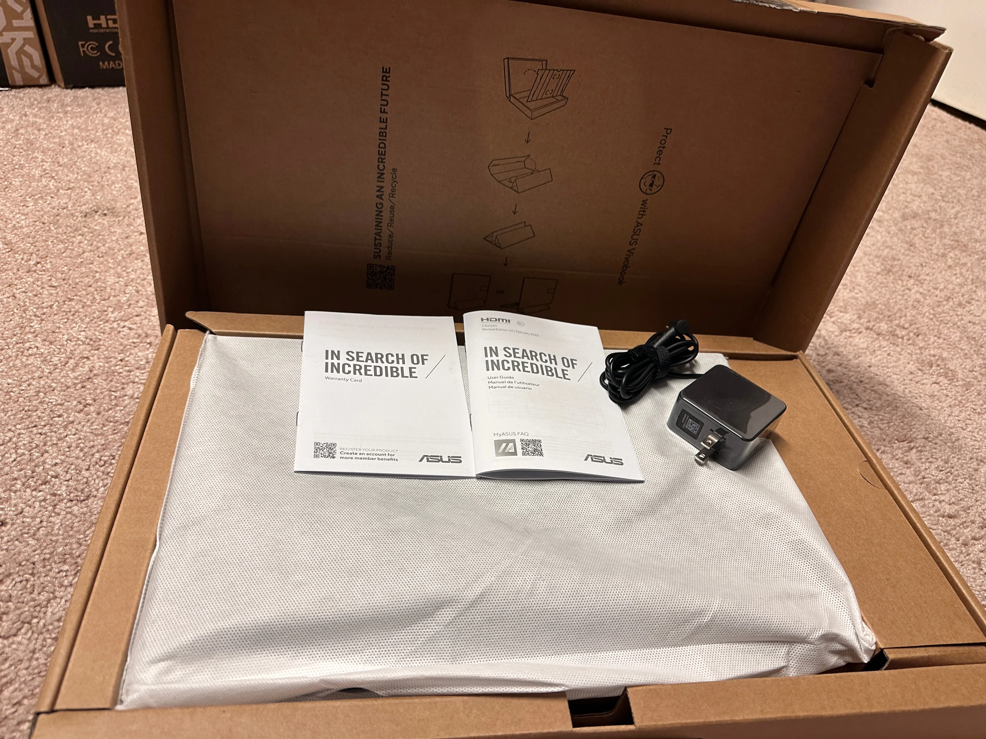 ASUS Vivobook Go 15.6" Lightweight Laptop 180° Hinge, Windows 11 thumbnail