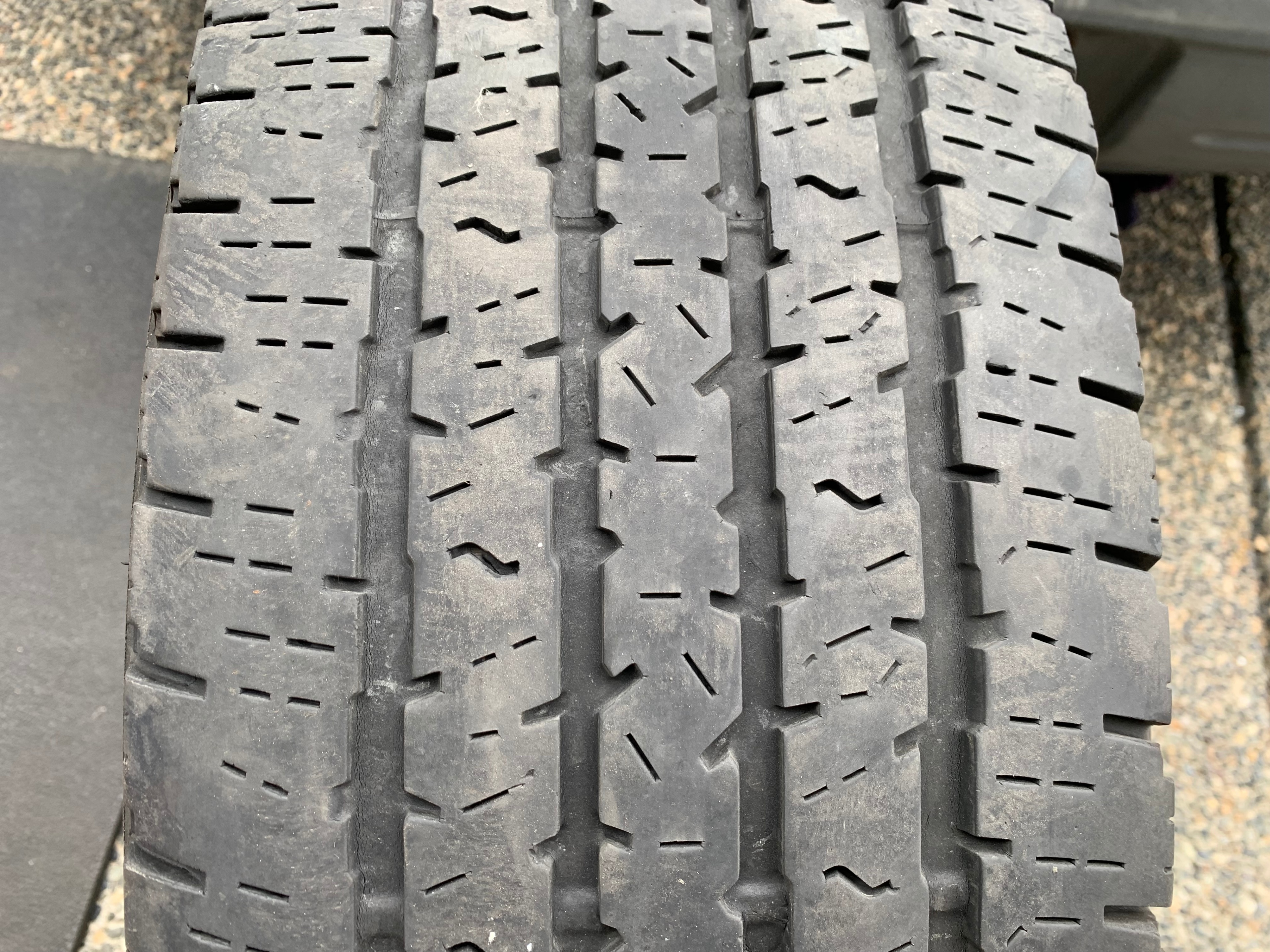 1 X single LT 275/70/18 M+S Firestone transforce HT w 50% tread - photo 2