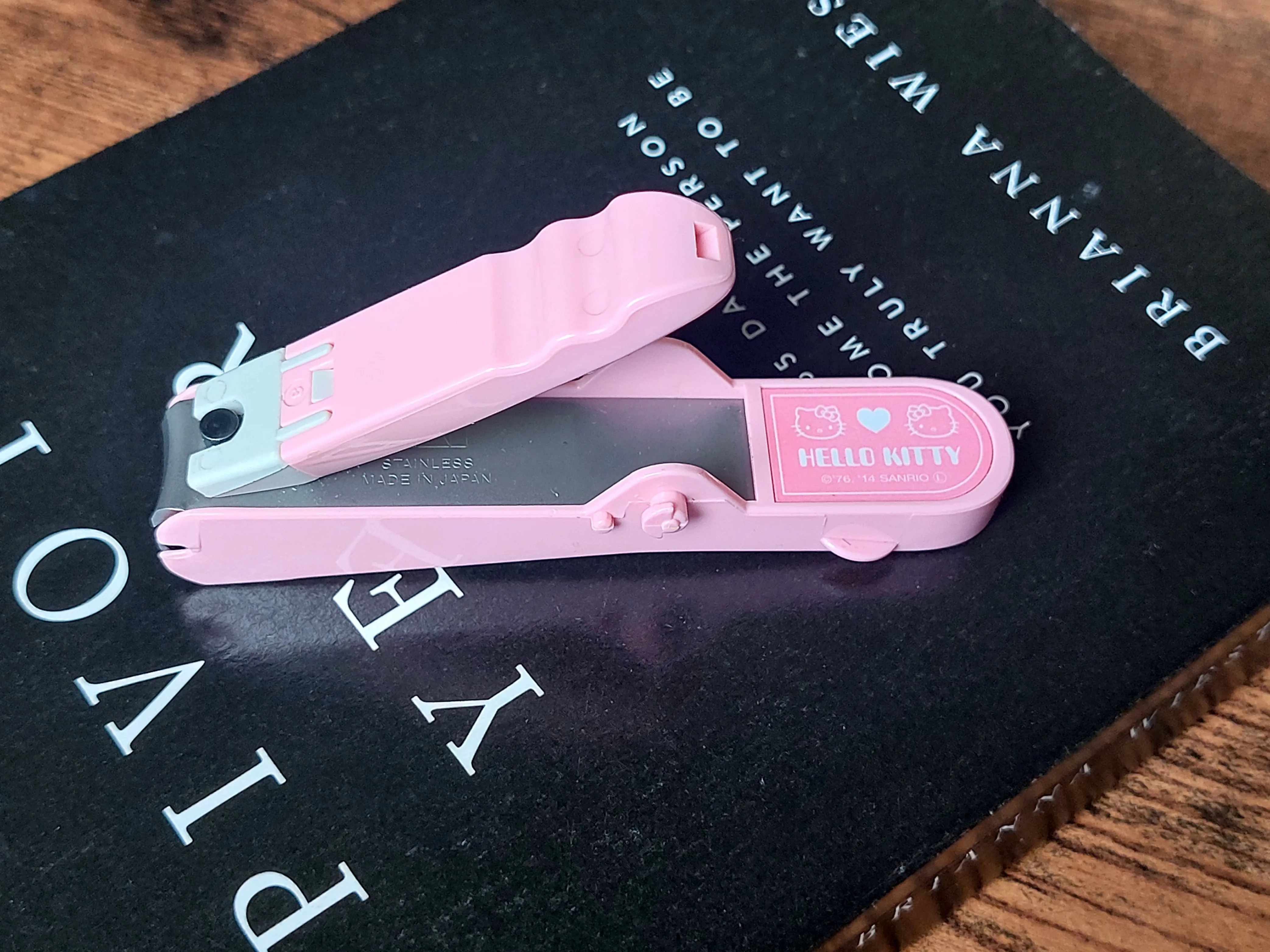 Hello Kitty Large Nail Clippers thumbnail