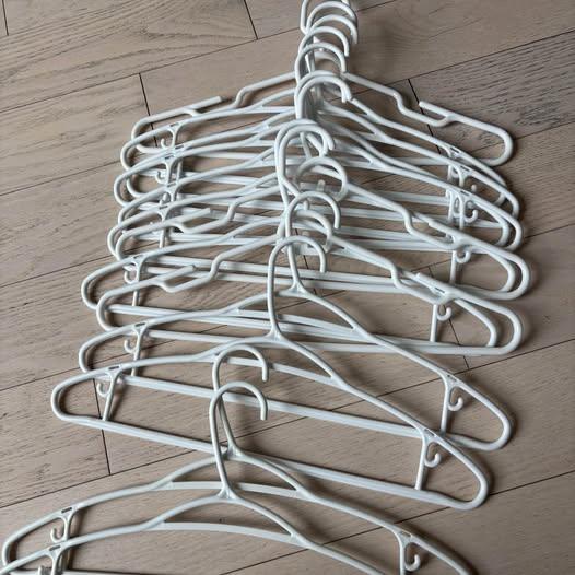 30-Pack Everyday Essentials Clothes Hangers
