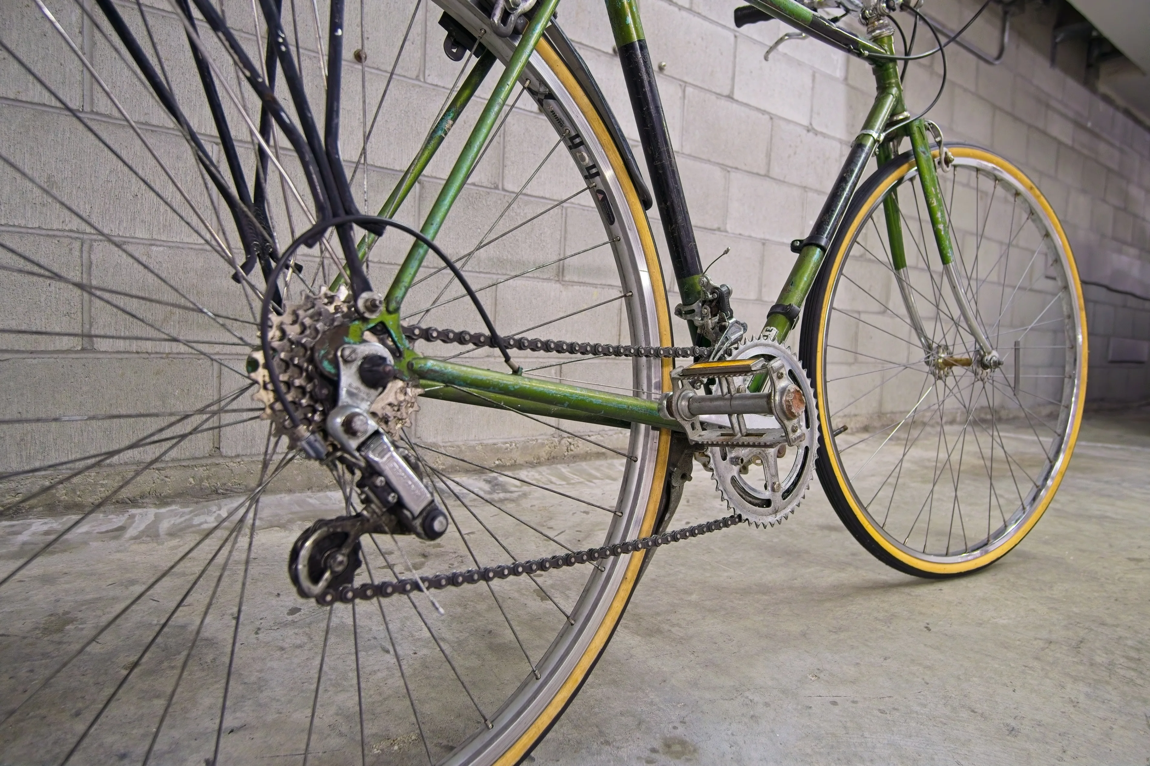 1974 Raleigh Sprite 10-Speed – Timeless British Classic 🇬🇧 image indicator(3)