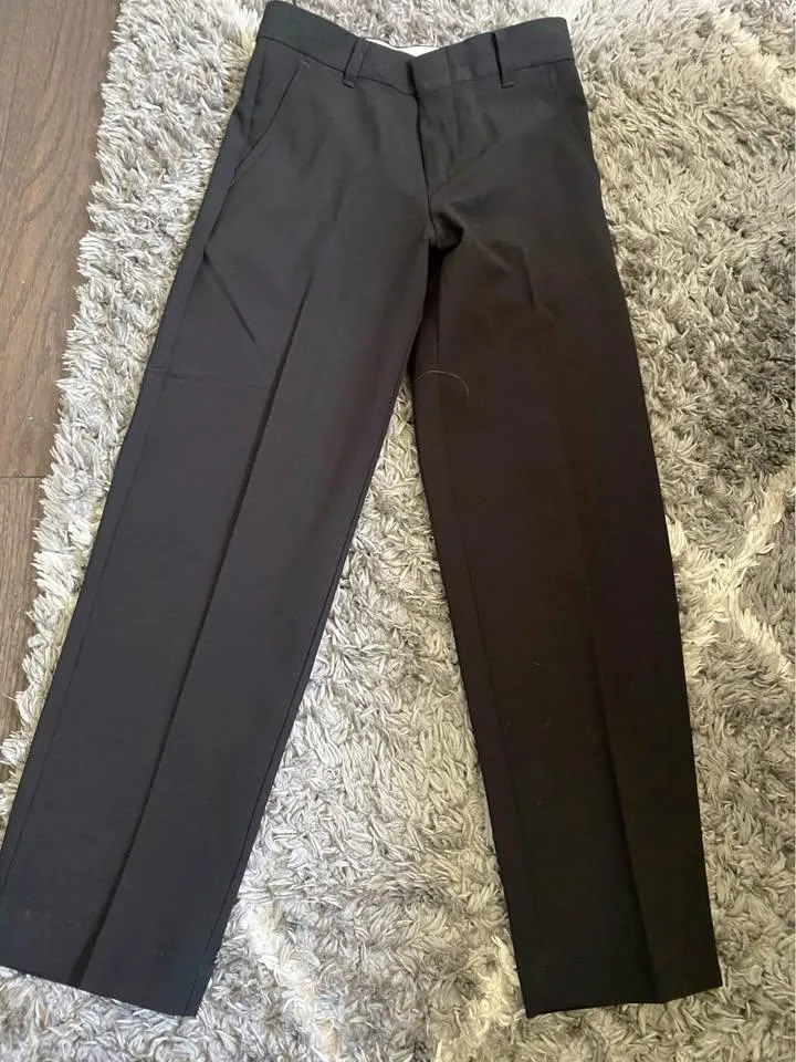 Boy's CHAPS Pants and Reversible Vest Size 8 image indicator(3)