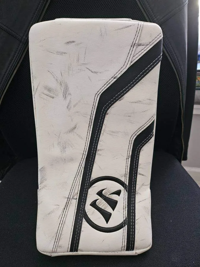 WARRIOR Ritual G2 Custom Pro Blocker SENIOR VERY CLEAN image indicator(4)