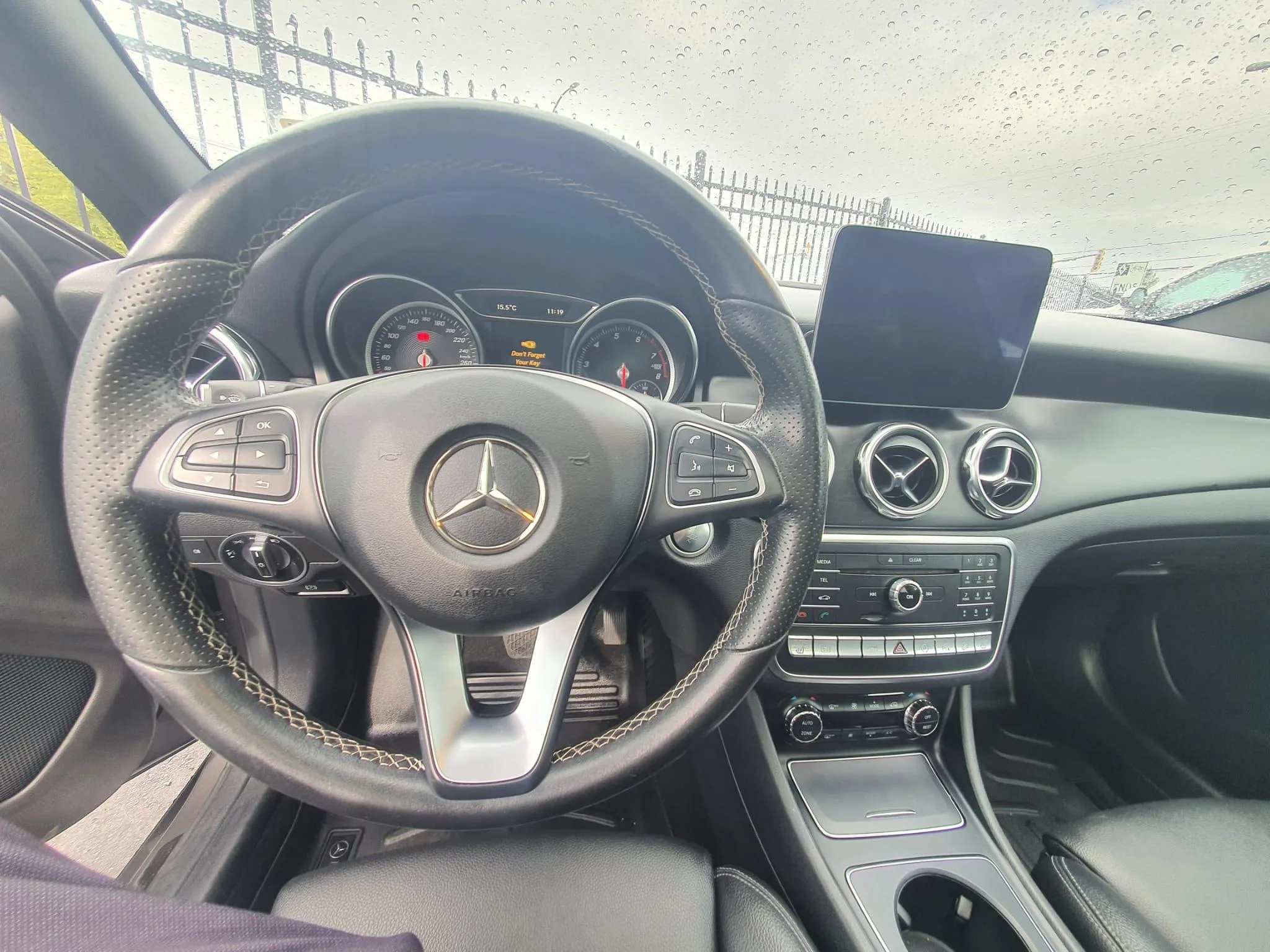2018 Mercedes GLA 250 4Matic image indicator(8)