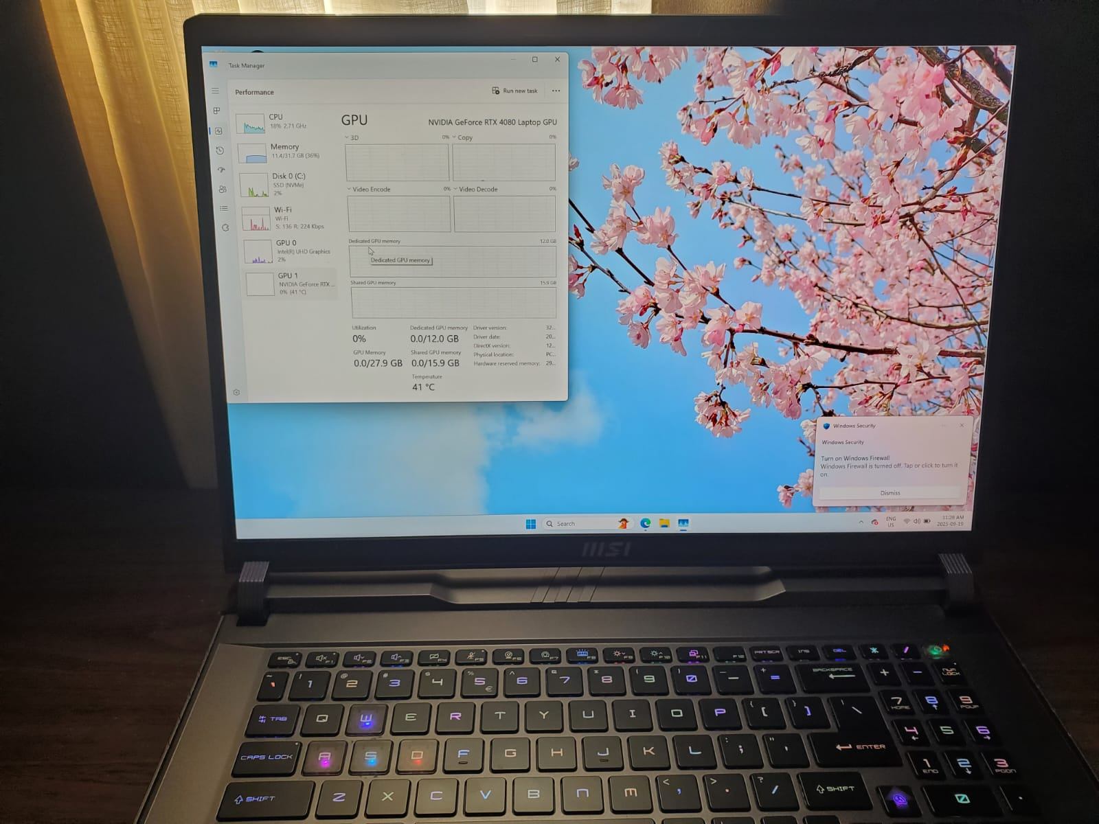MSI GP78 RTX 4080 Laptop - photo 4