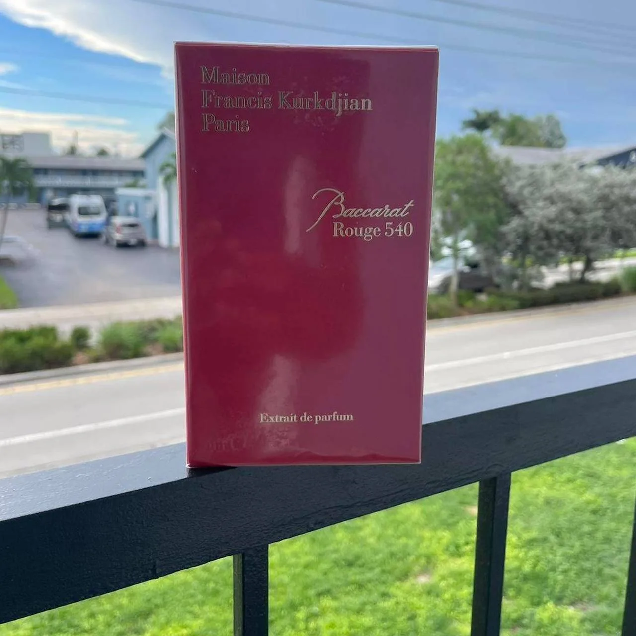 Maison Francis Kurkdjian Baccarat Rouge 540 Extrait 70ml / 2.4oz image indicator(2)