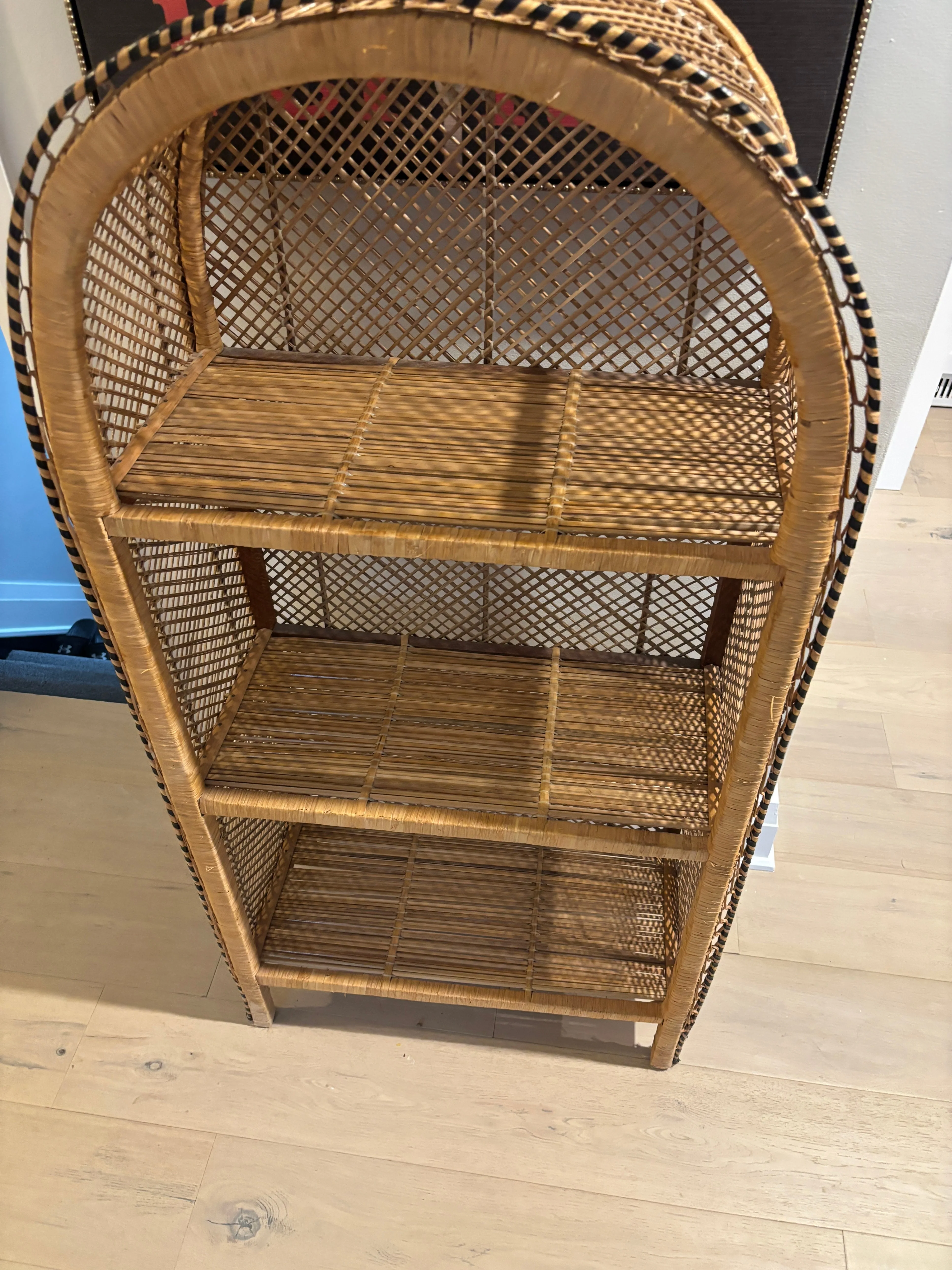 Vintage Arched Rattan Shelf image indicator(2)