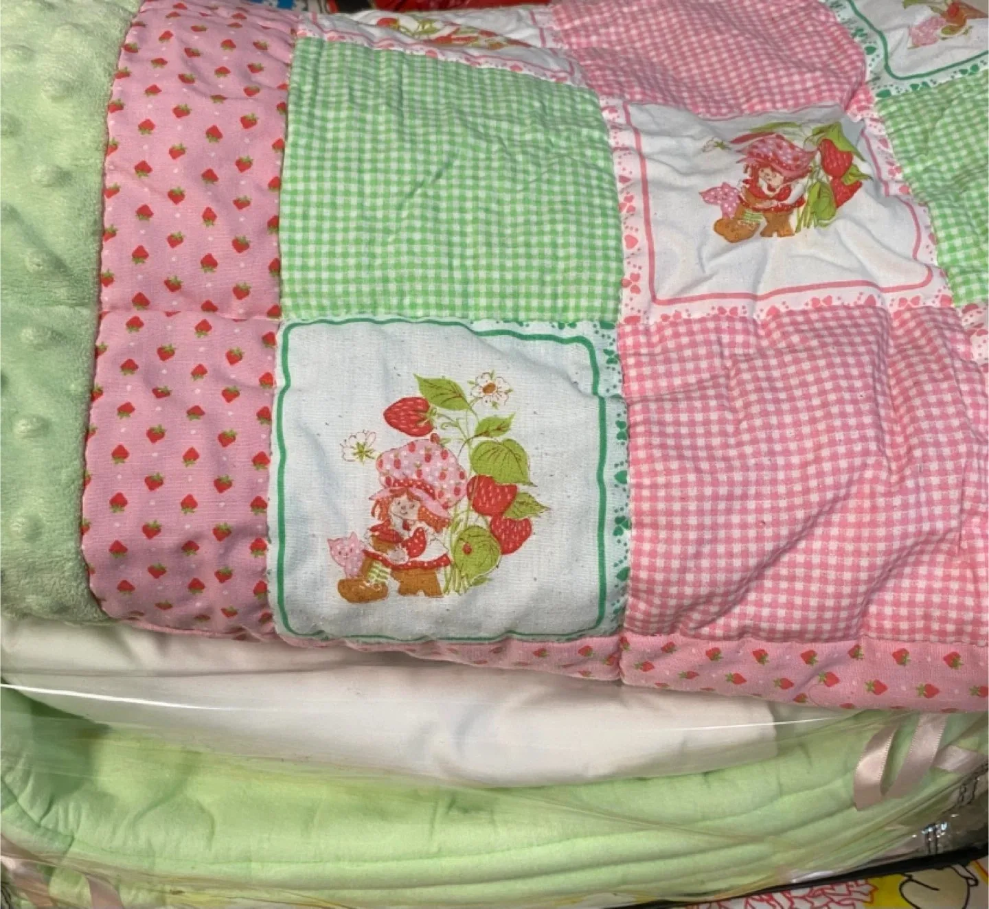 Strawberry Shortcake Crib Bedding Set thumbnail