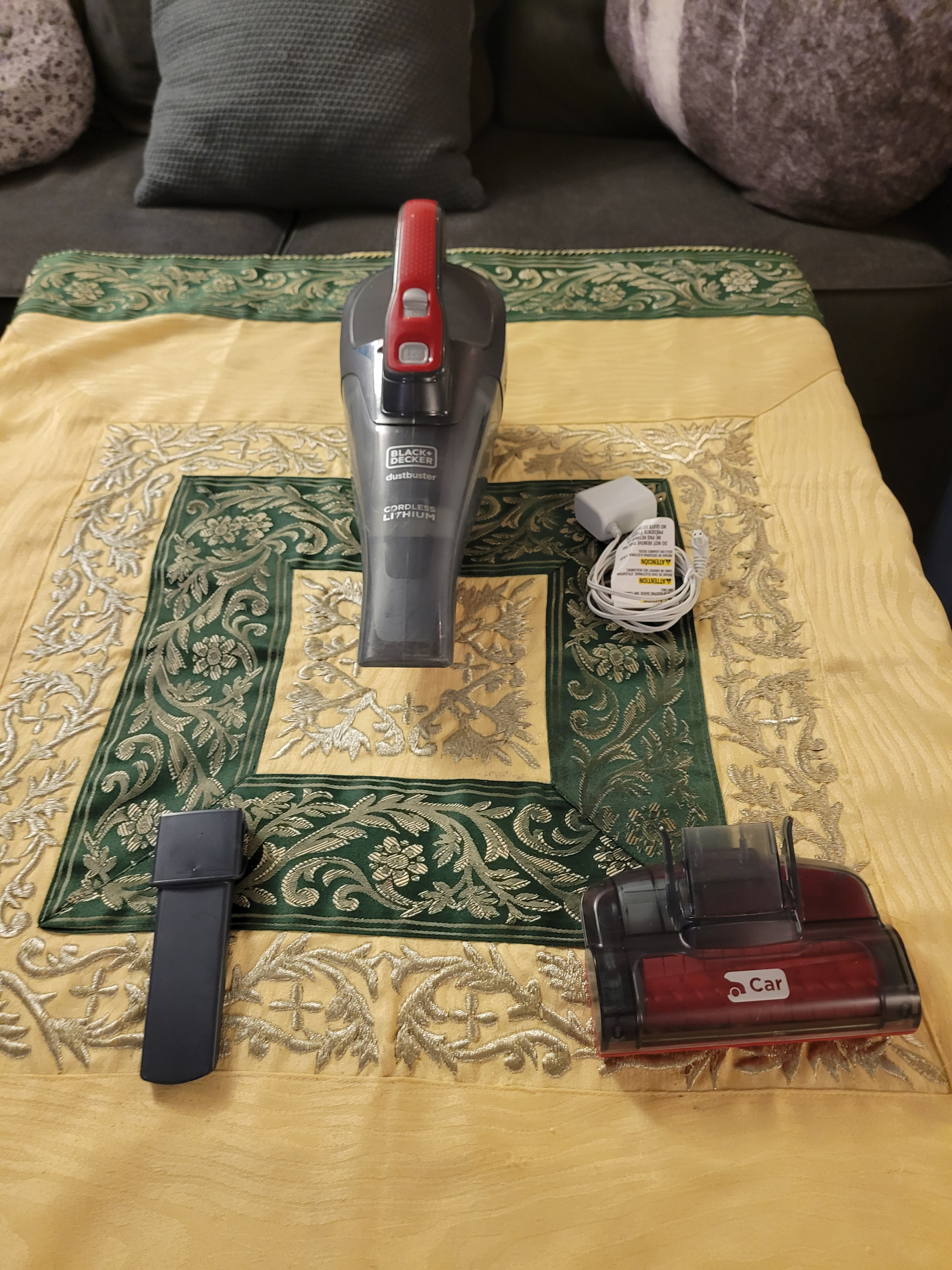 BLACK+DECKER Dustbuster (Cordless Lithium)