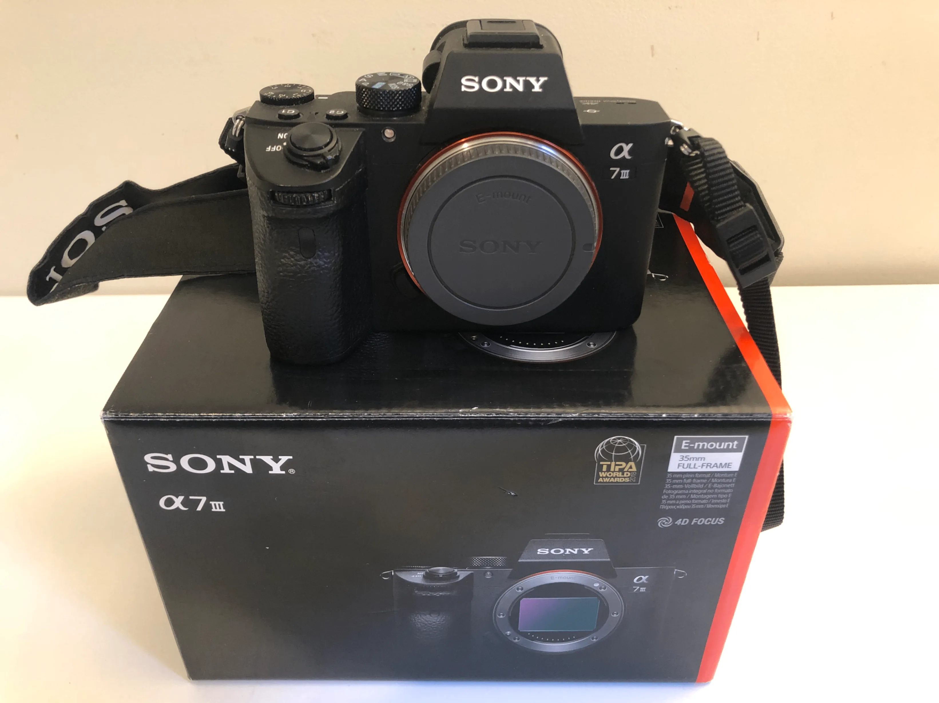 Sony A7 III Full-Frame Mirrorless Camera Body – Like New image indicator(2)