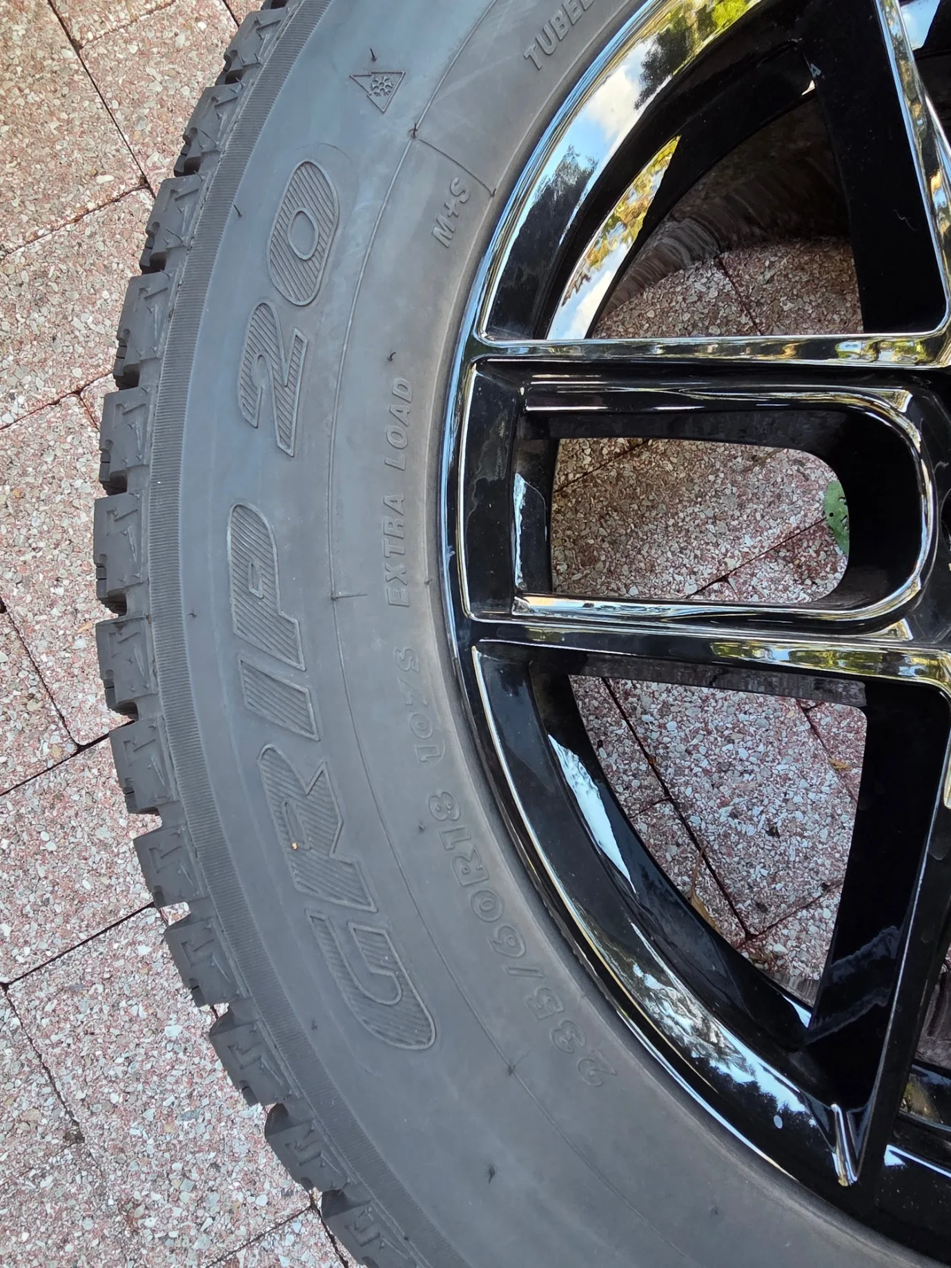 New wheels and winter tires Audi Q5 image indicator(9)