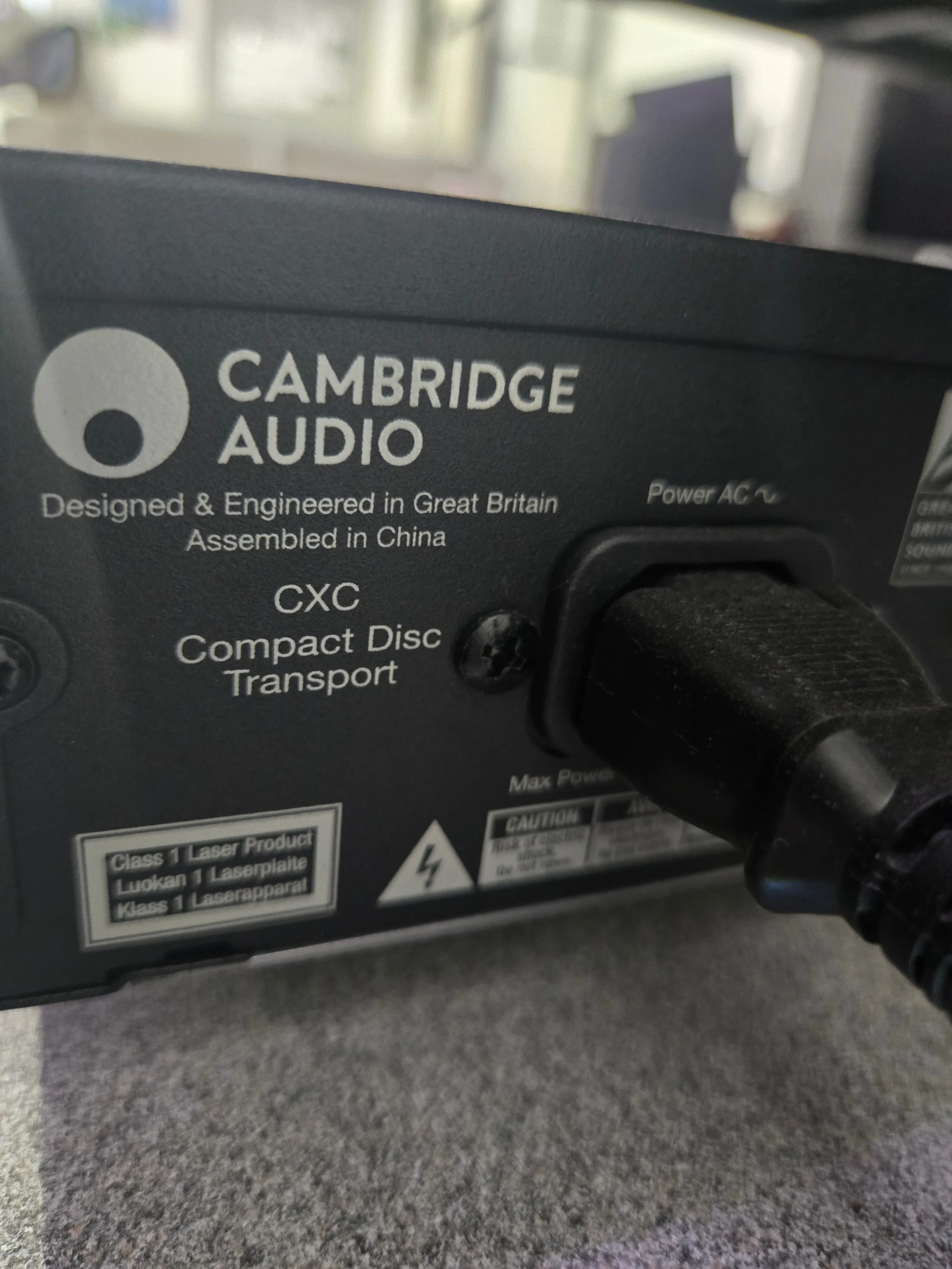 Cambridge Audio Audiophile Stack  CXA81 + CXN V2 + CXC image indicator(4)