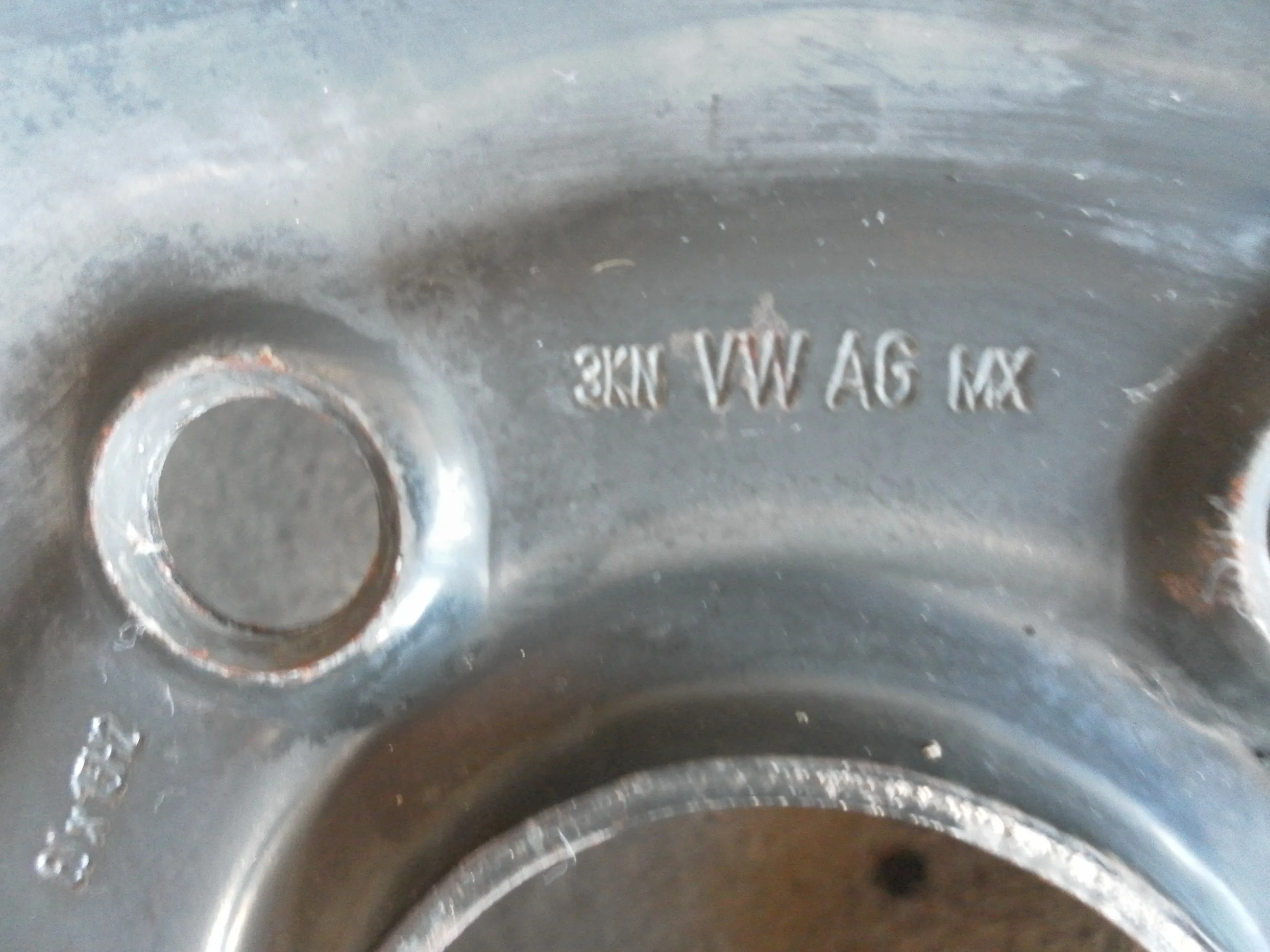 195 65 R15 Continental tires with rims for VW , Audi image indicator(5)