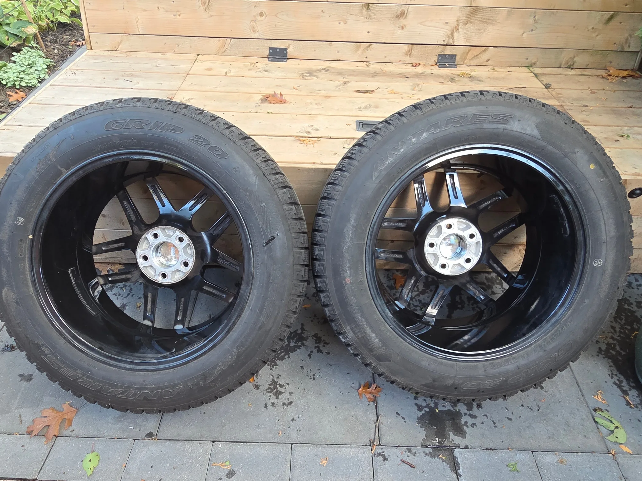 New wheels and winter tires Audi Q5 image indicator(5)