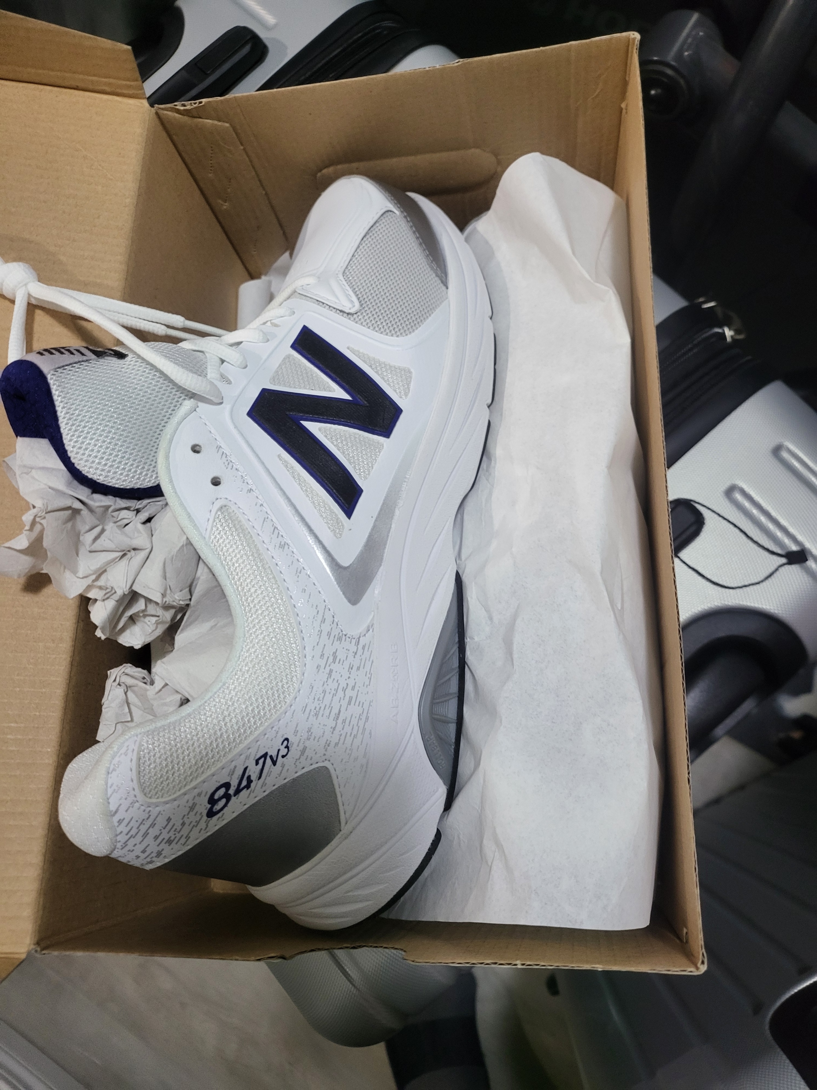 Men’s Orthopedic New Balance 847v3 Walking Shoes – Size 11.5