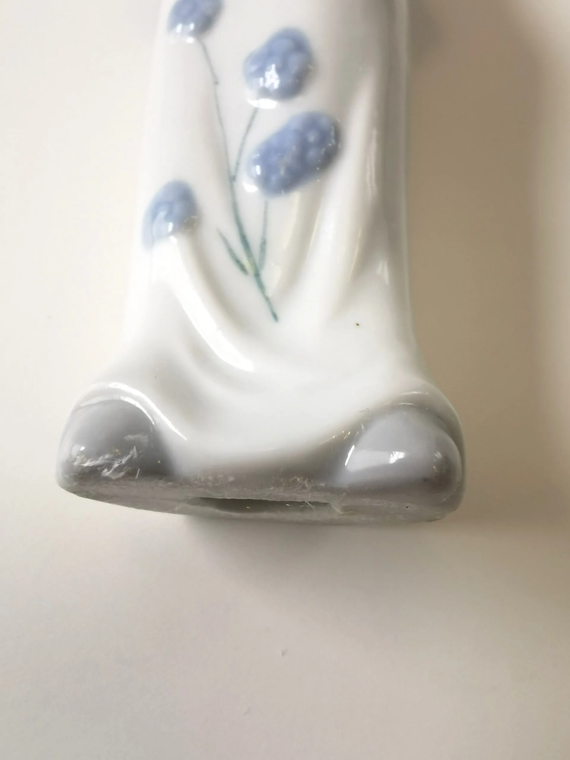 Vintage East German GDR Porcelain Figurine Girl with Teddy Bear image indicator(7)