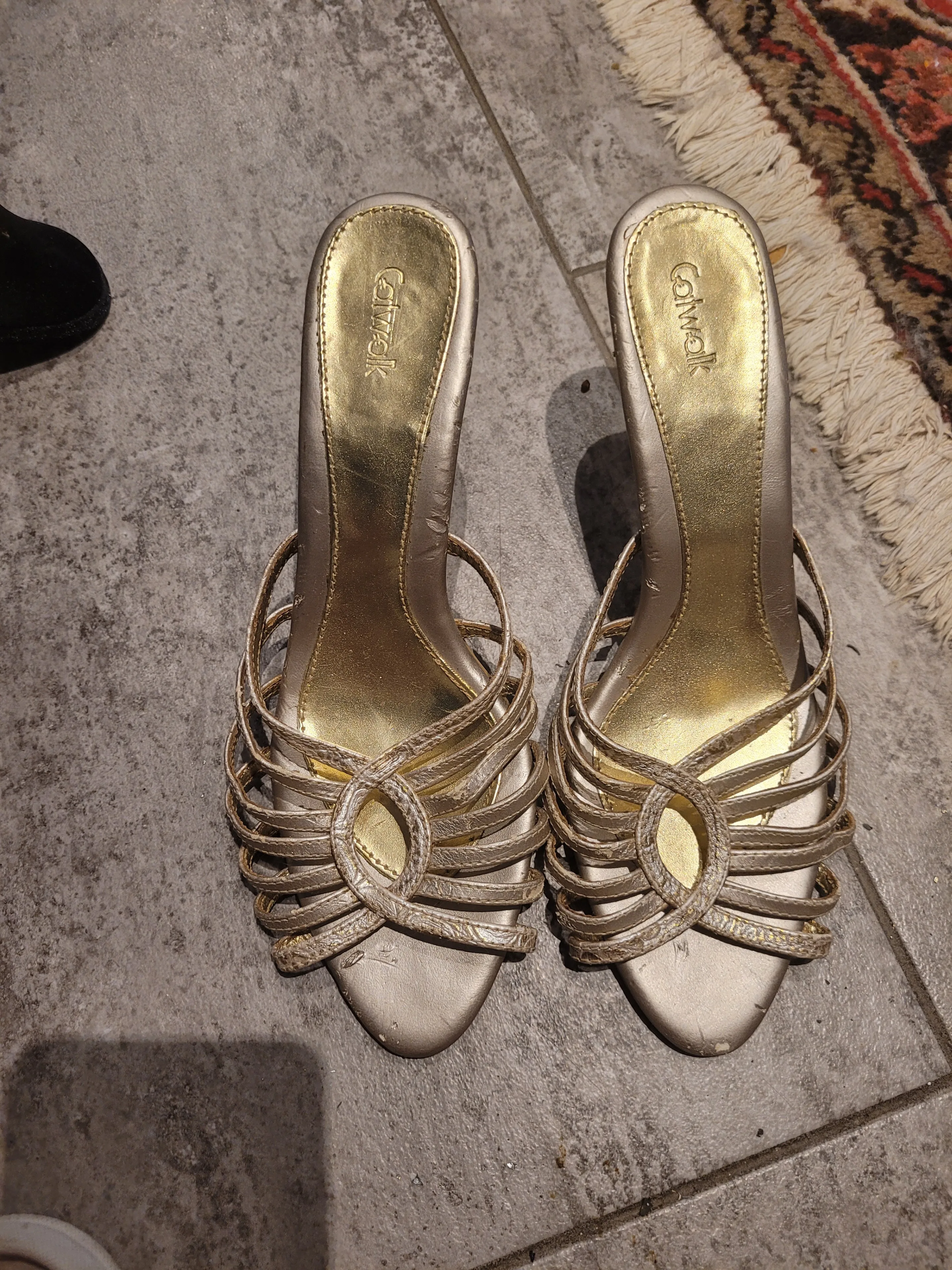 Womens evening shoes size 39 image indicator(2)