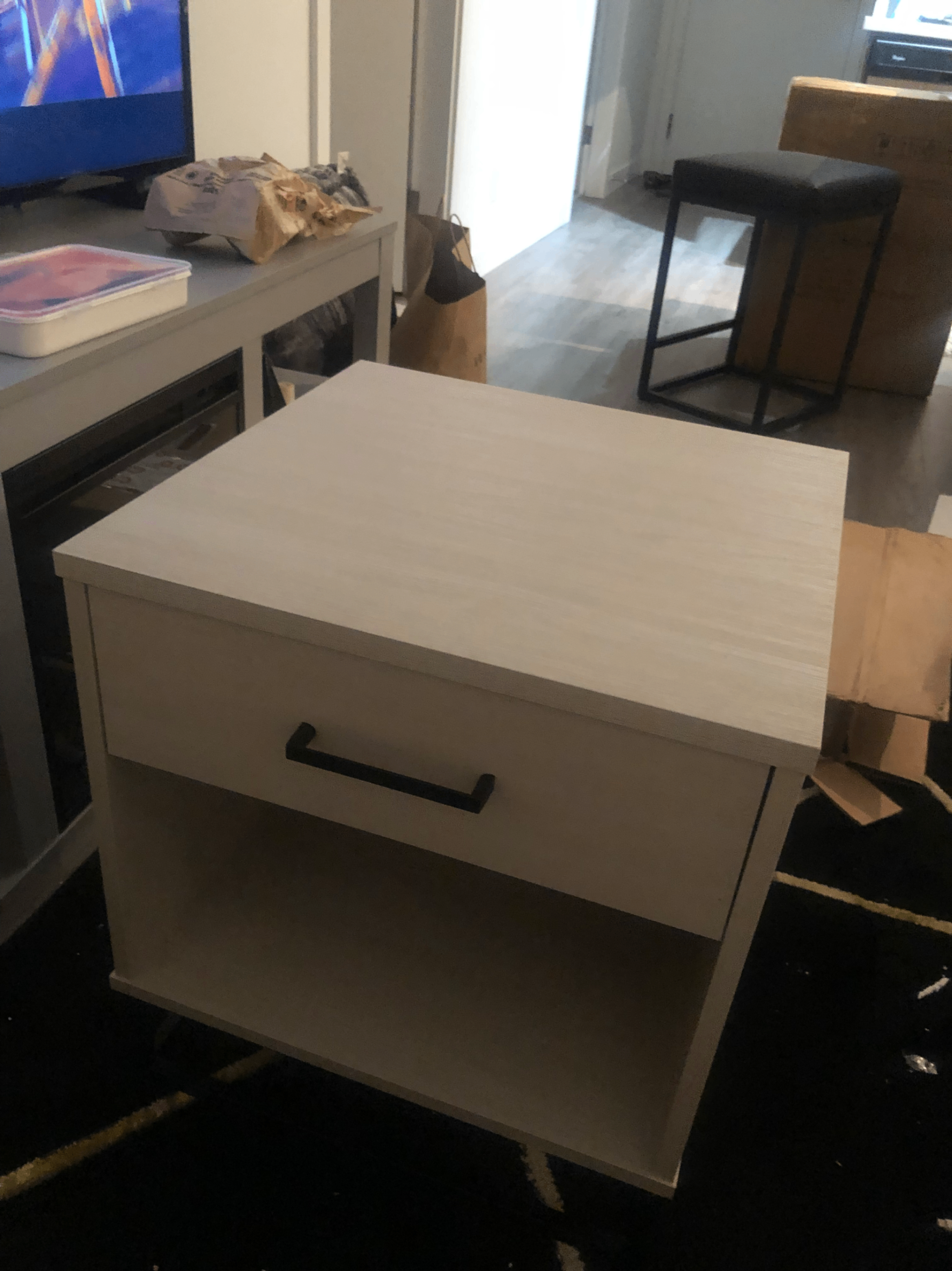 Kelly 1 - Drawer Nightstand in Ivory/Black