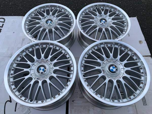 Set of OEM BMW 101M 2 Piece BBS 19" E60 rims in showroom cond