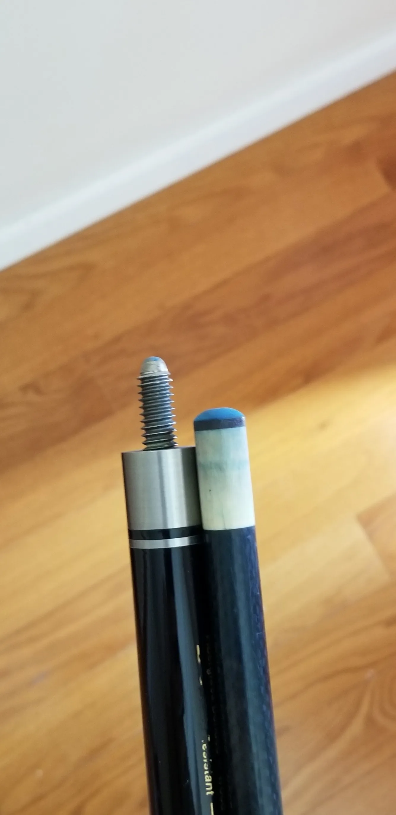 Excalibur Pool Cue, warp resistant fiberglass bonded image indicator(3)