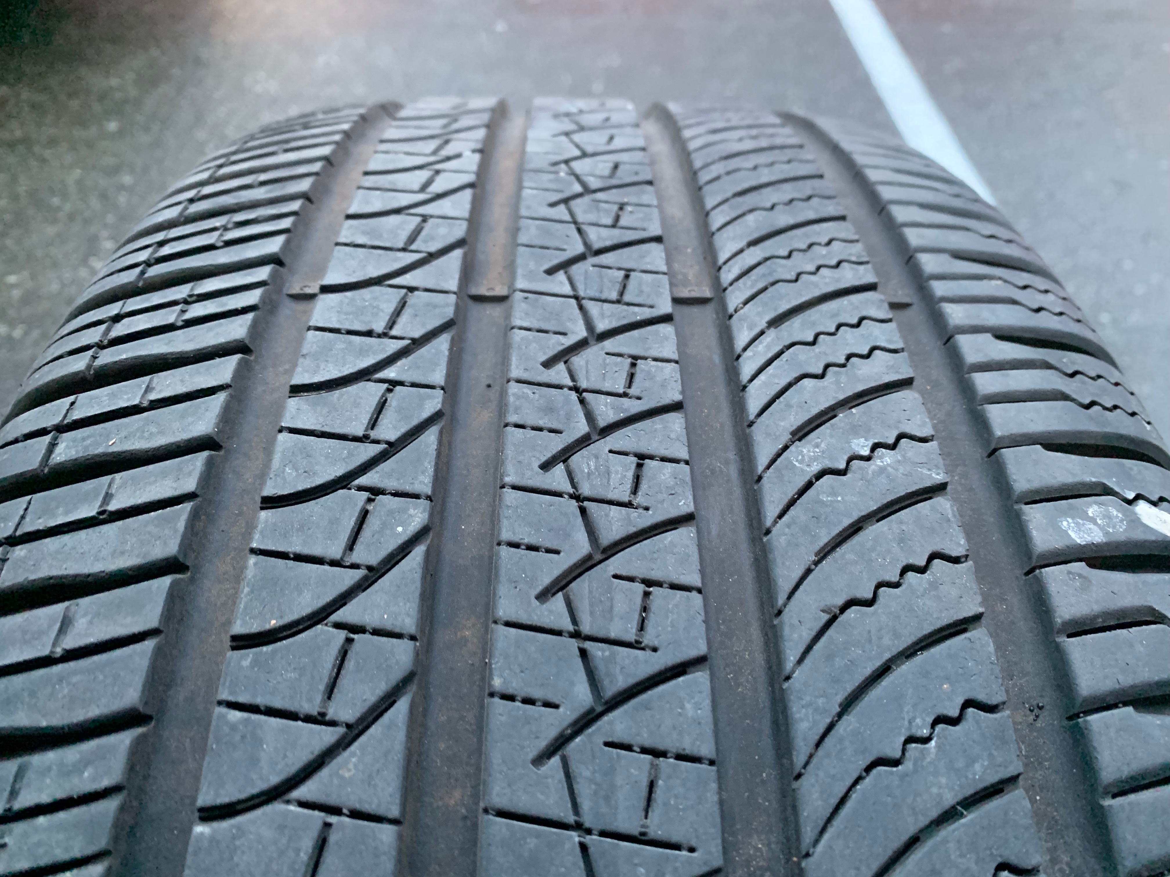 1 x single 275/45/21 M+S 110W Pirelli Scorpion zero AS 95% tread - photo 3