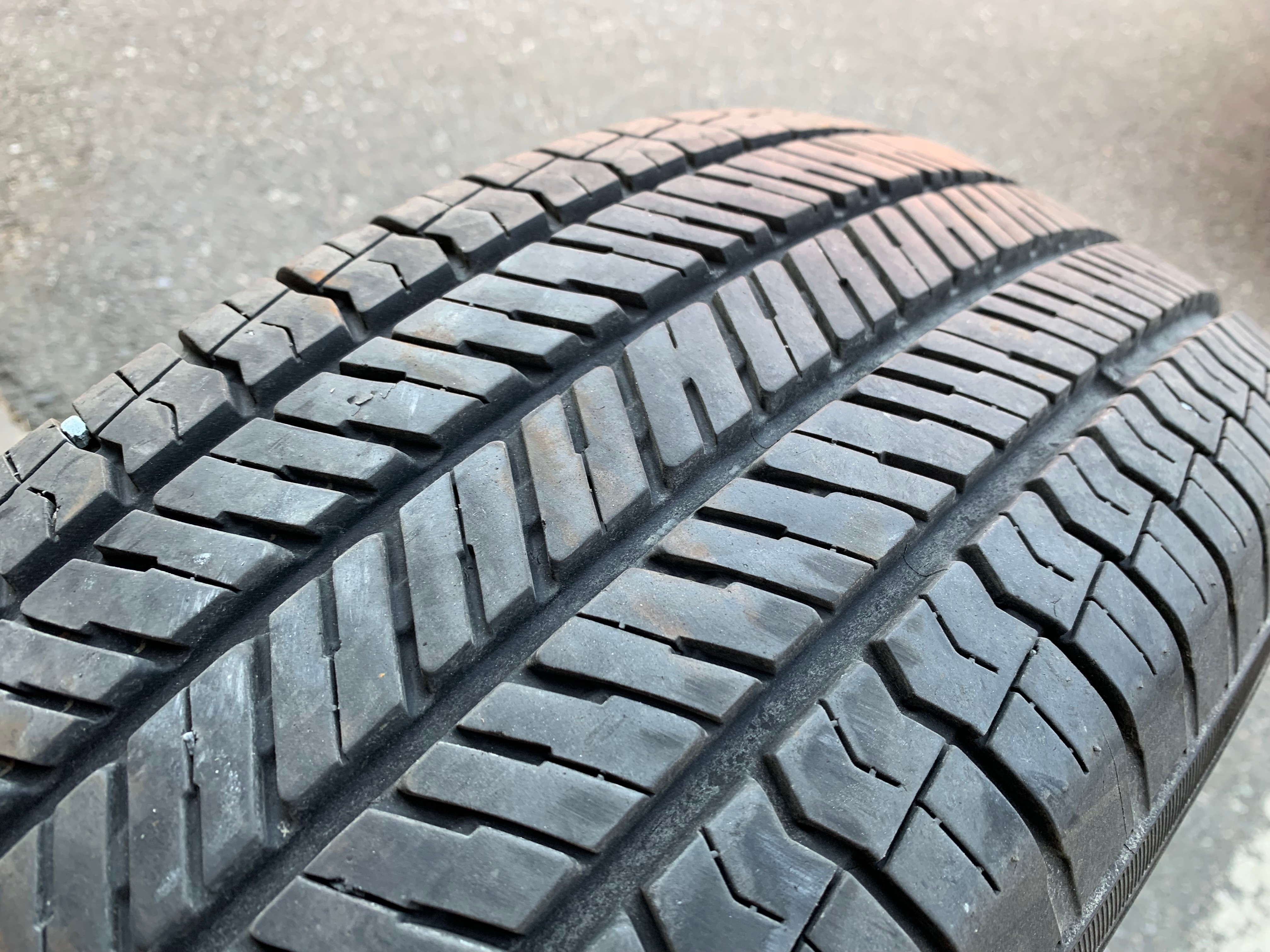 1 x single 225/65/17 M+S Yokohama Geolander G91A with 80% tread - photo 4
