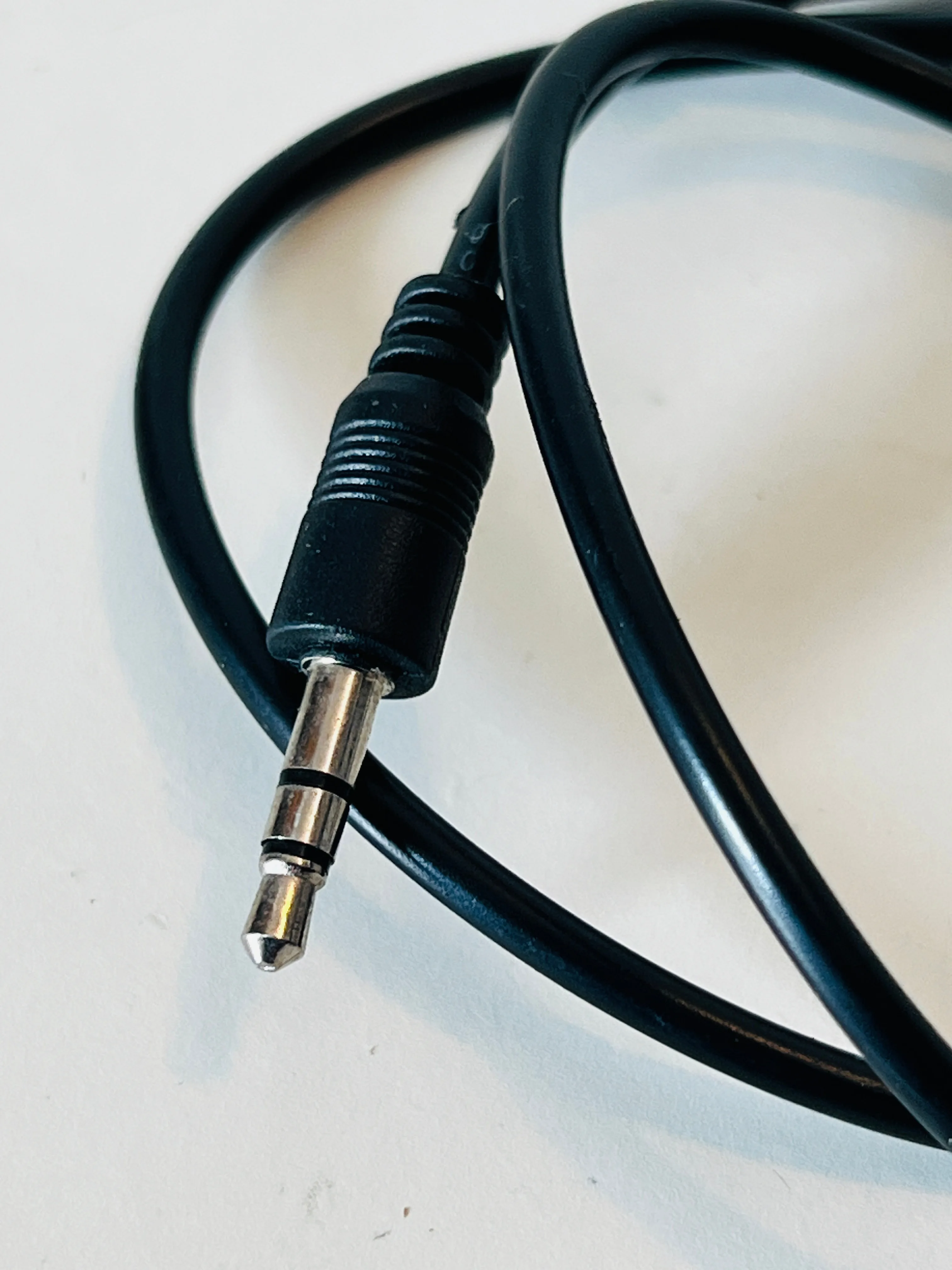 3.5 mm to micro usb cable adapter image indicator(3)