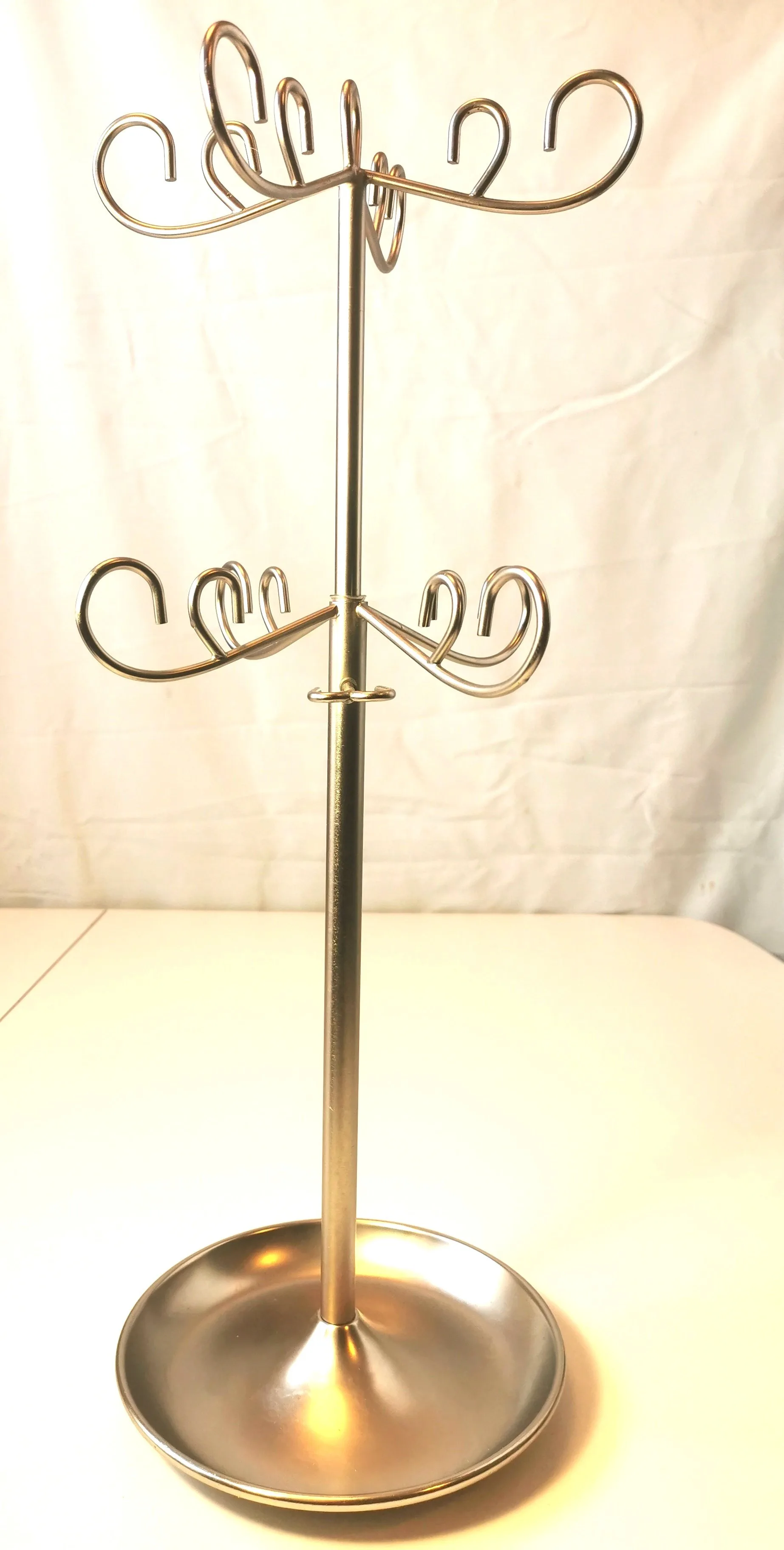 Silver-Tone Metal Jewelry Display Tree, 19″, Multi-Hook Organize image indicator(2)