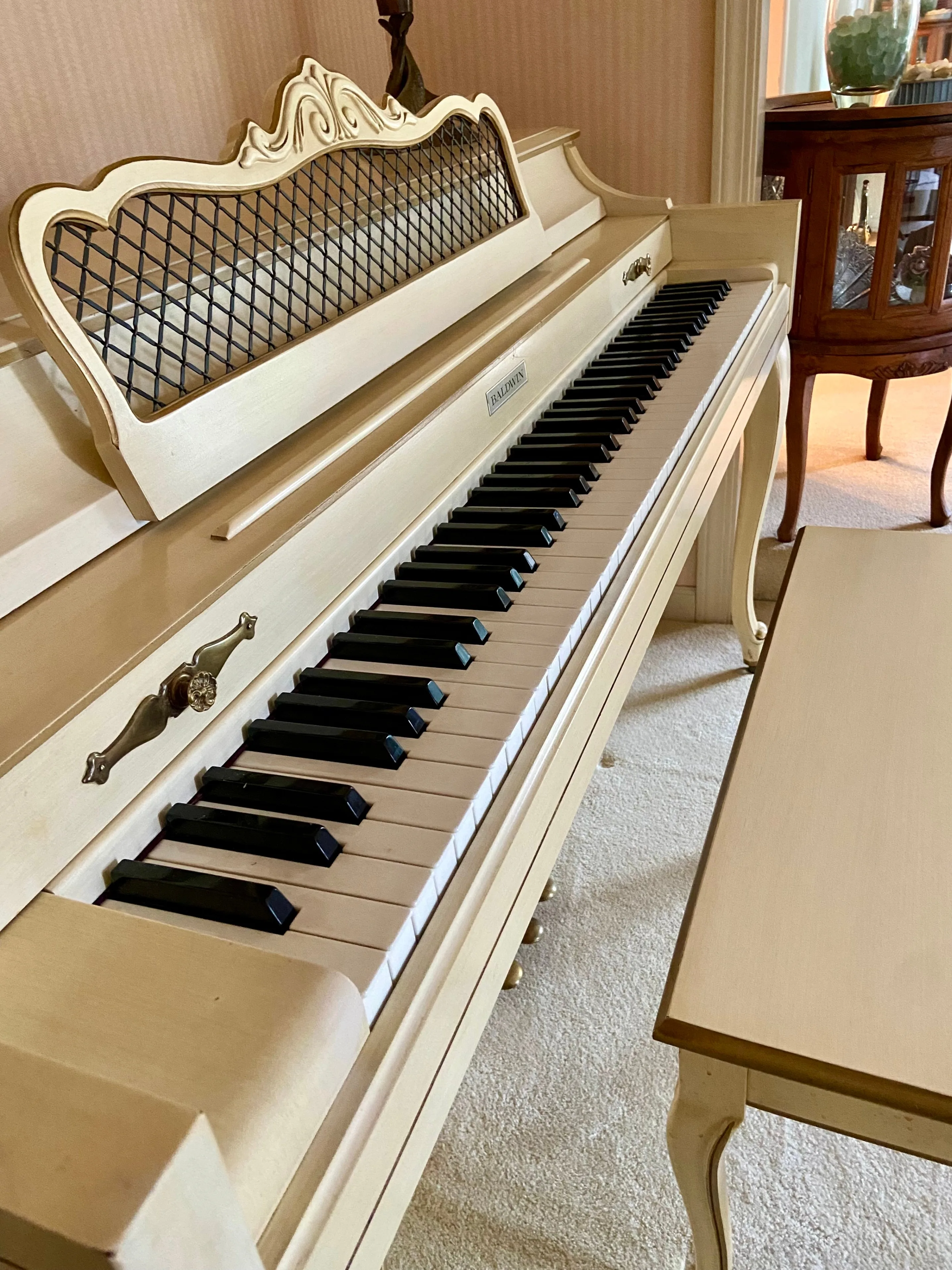 BALDWIN Spinet upright piano image indicator(2)