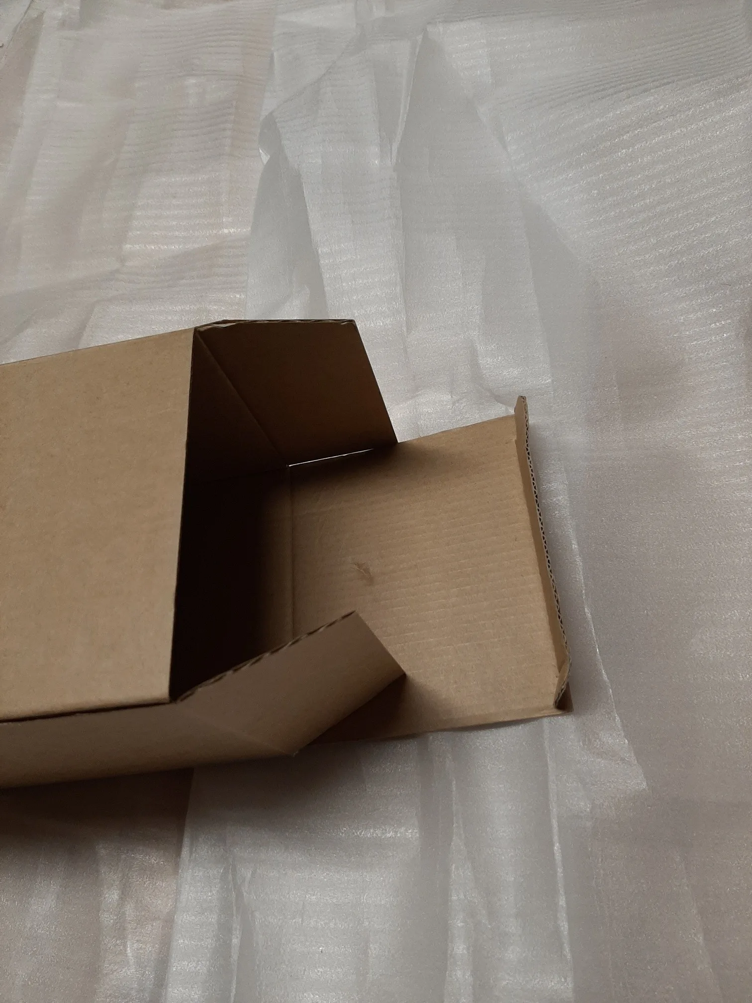 📦 20 Shipping Boxes – 53×12×10 cm (20.87×4.72×3.94 in) image indicator(2)